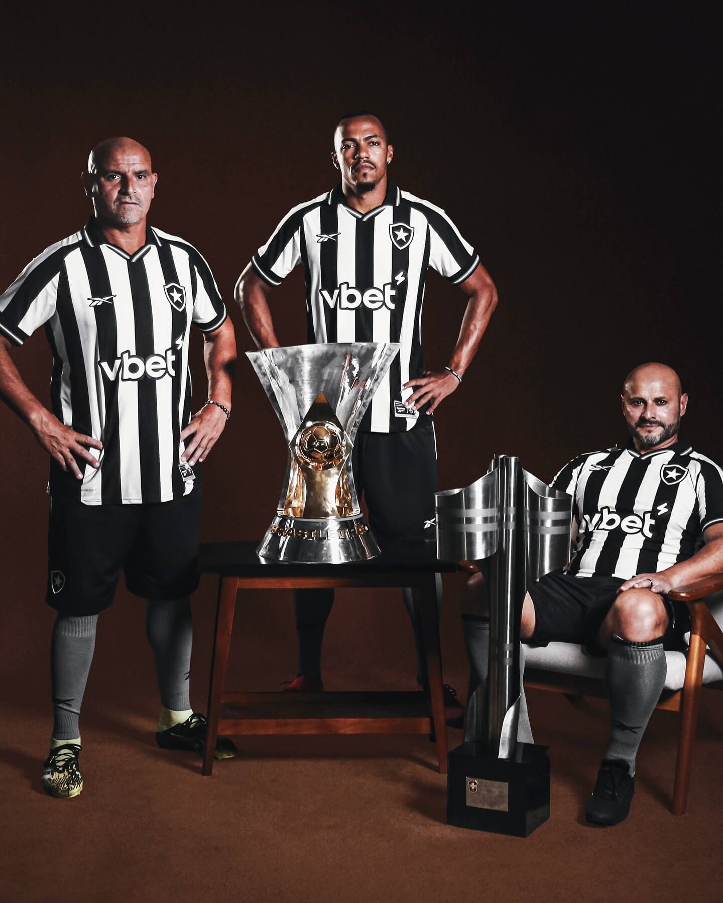 Novas camisas do Fogão para o Mundial 2025