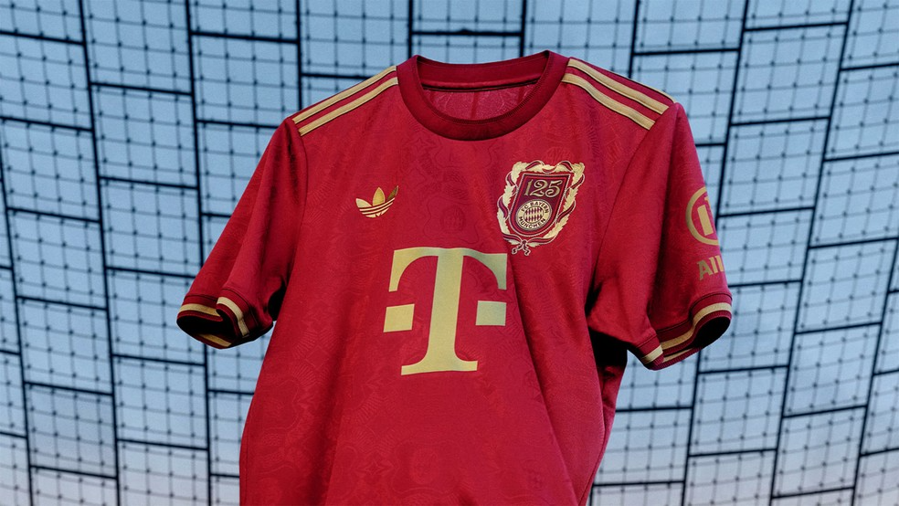 Adidas lança camisa comemorativa de 125 para o Bayern de Munique, confira!