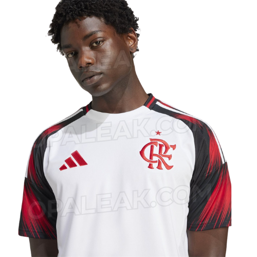 Nova camisa Reserva do Flamengo é vazada