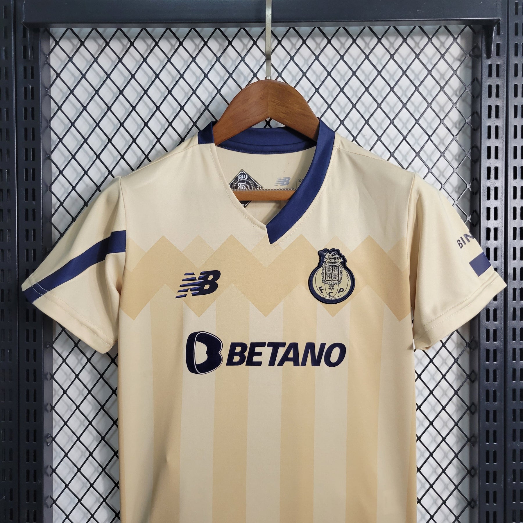 KIT INFANTIL PORTO AWAY 23/24