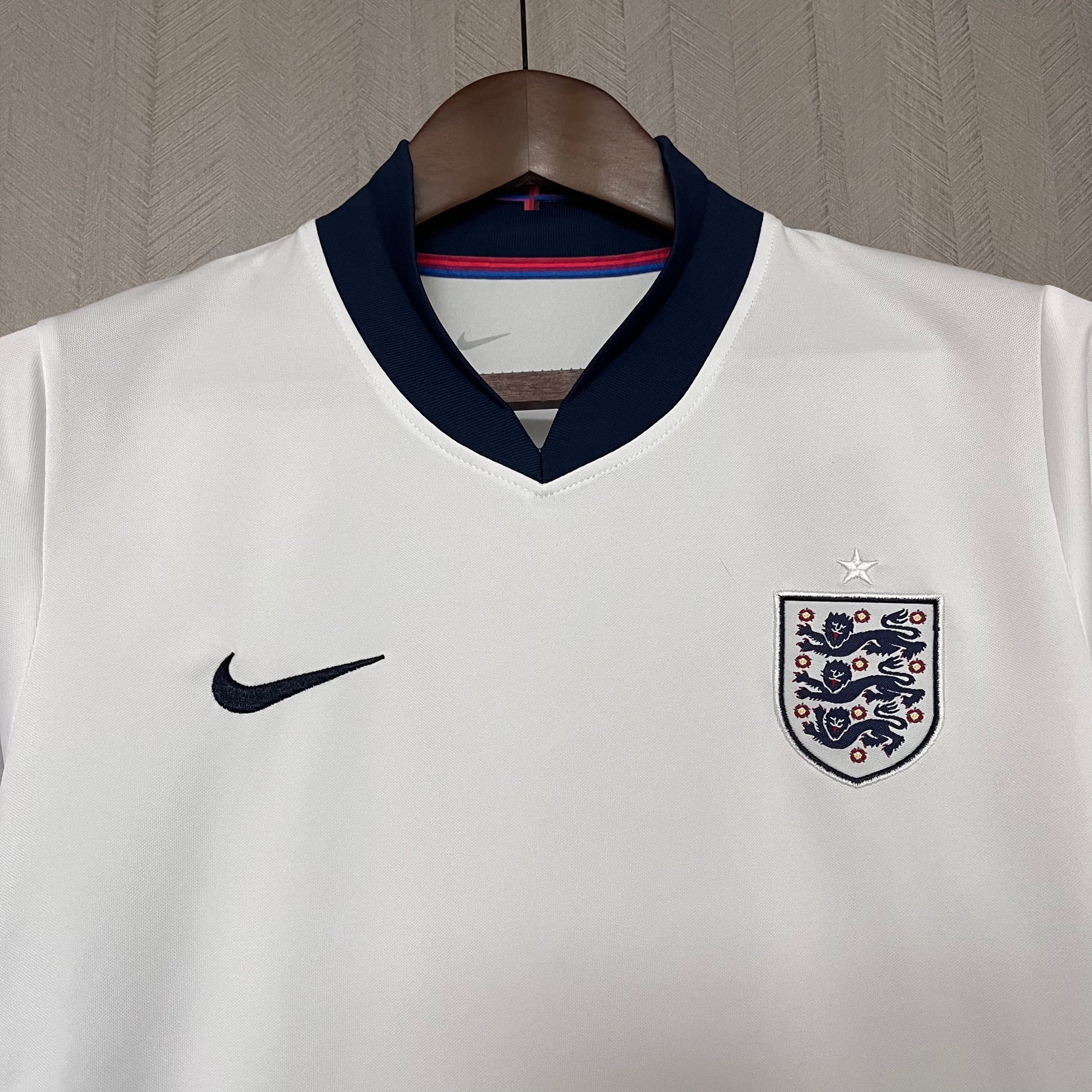KIT INFANTIL INGLATERRA HOME 24/25