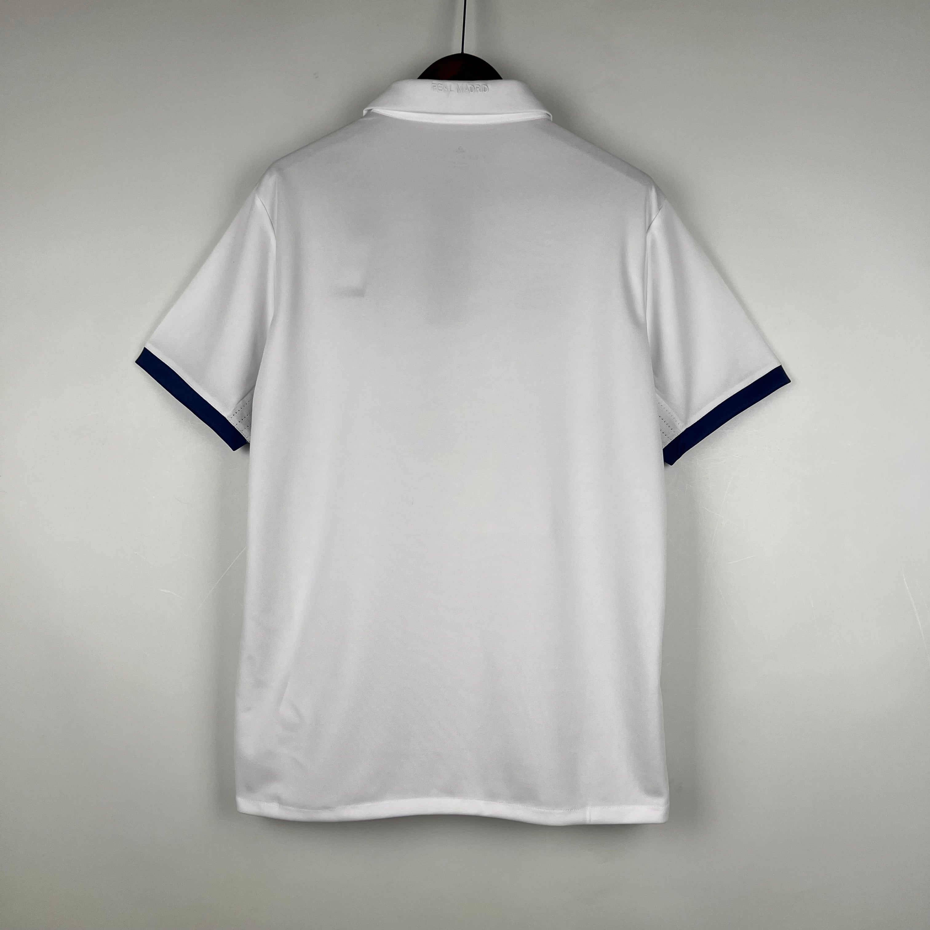 CAMISA RETRÔ REAL MADRID HOME 16/17