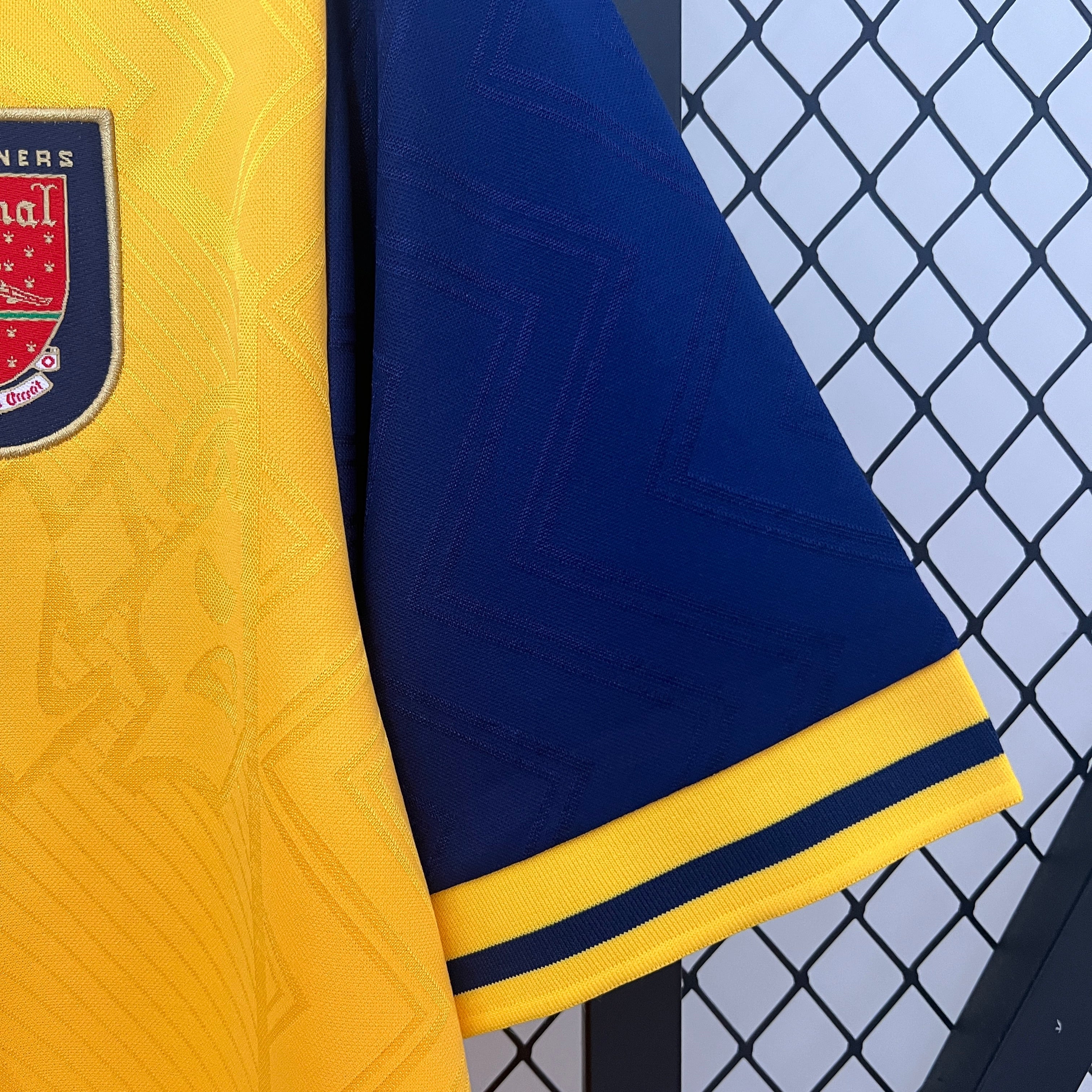 CAMISA RETRÔ ARSENAL AWAY 96/97