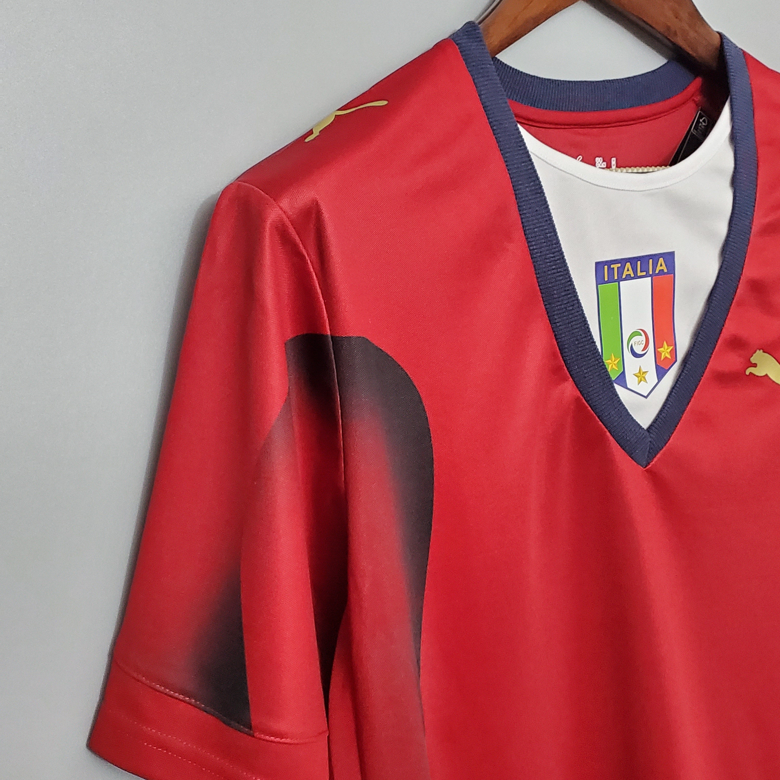 CAMISA RETRÔ ITÁLIA RED 2006
