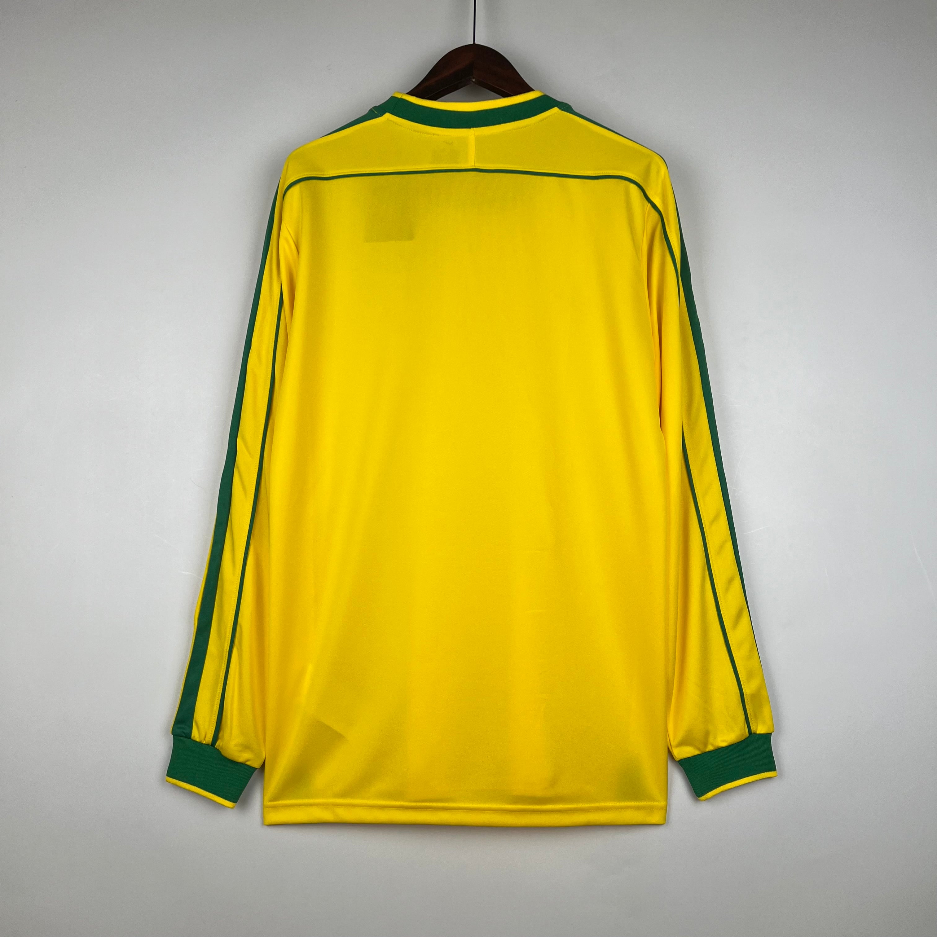 CAMISA RETRÔ MANGA LONGA BRASIL HOME 97/98