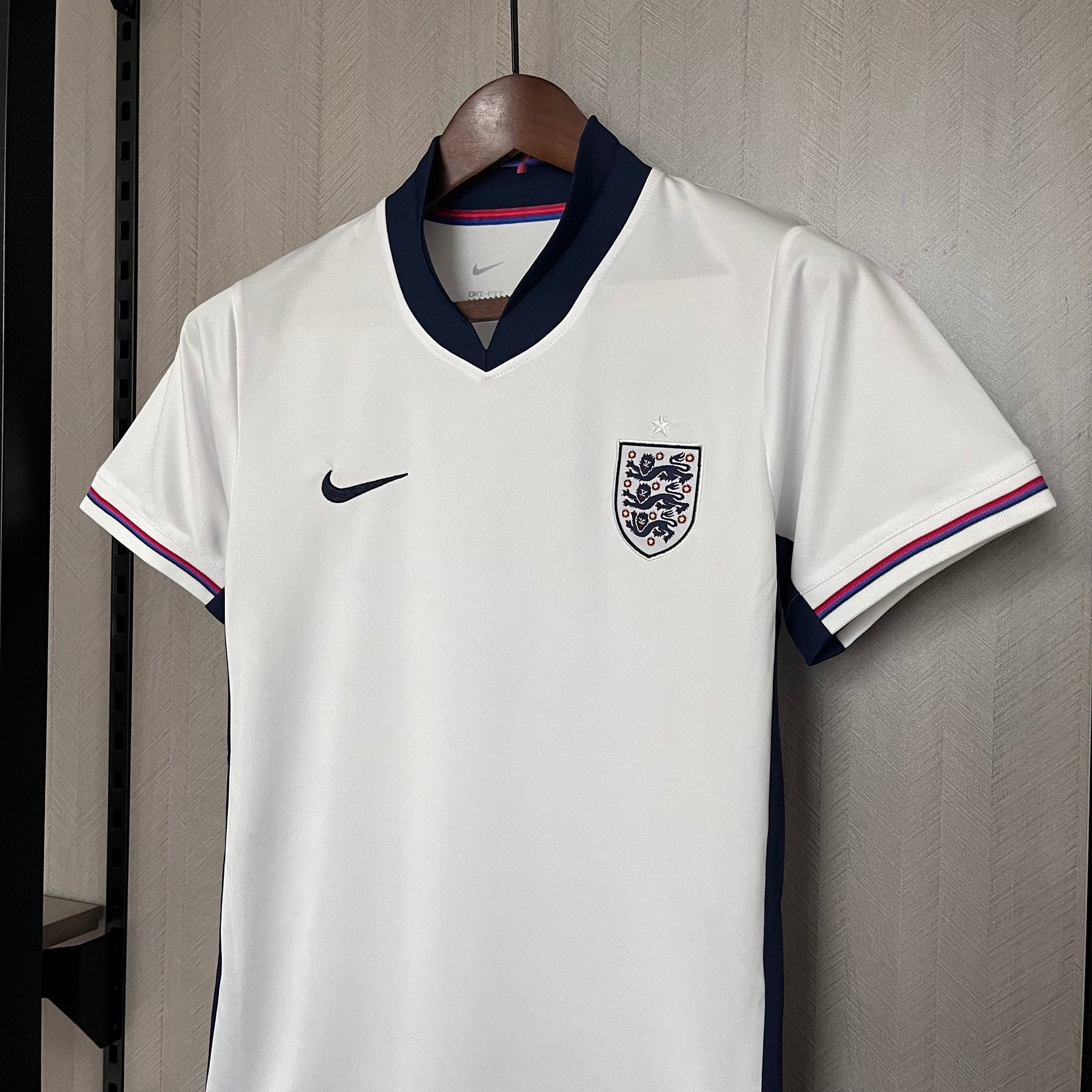 KIT INFANTIL INGLATERRA HOME 24/25