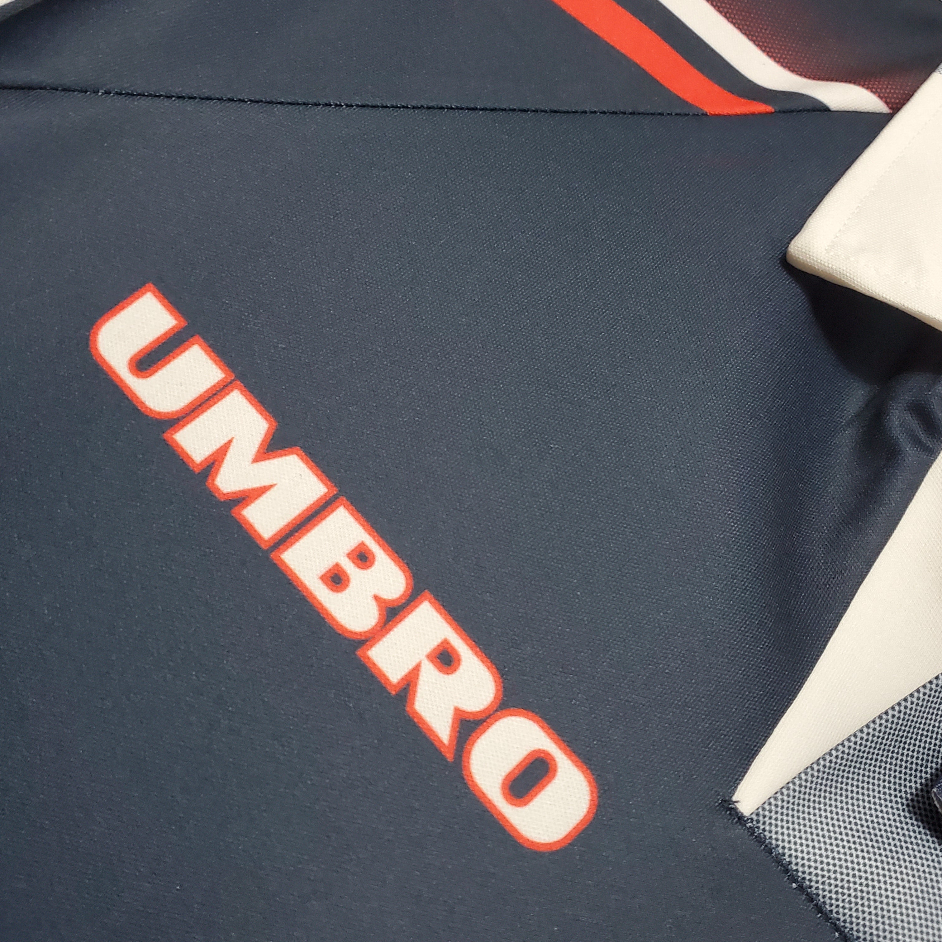 CAMISA RETRÔ AJAX AWAY 97/98