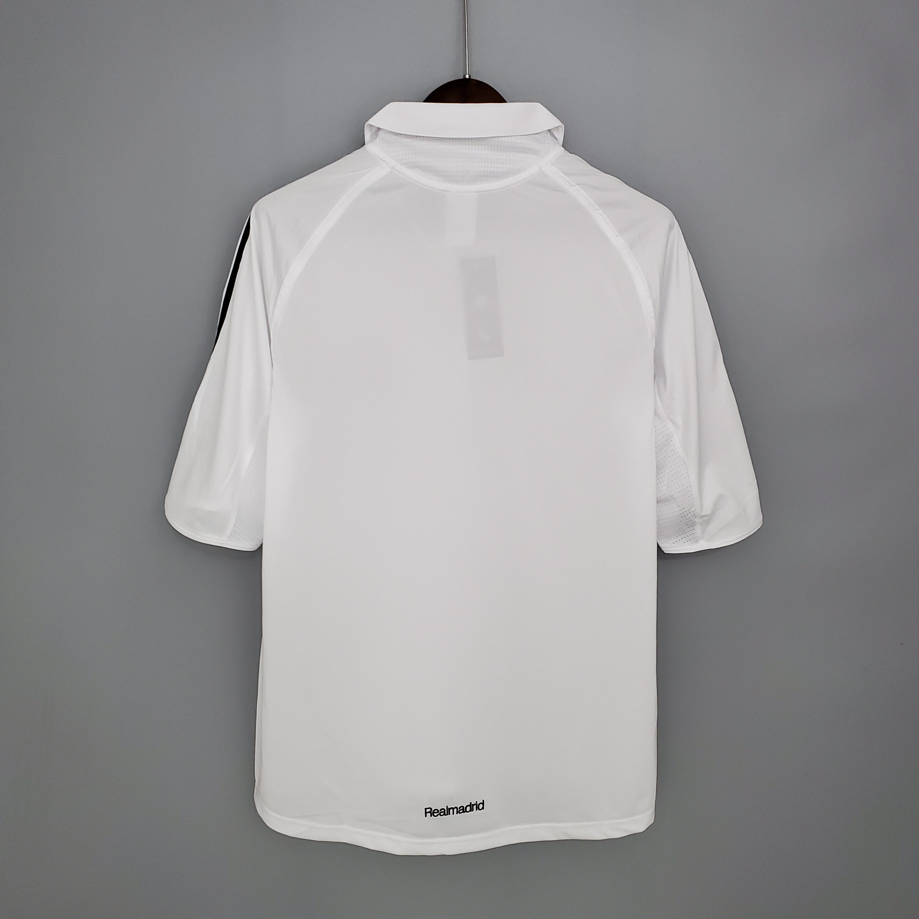 CAMISA RETRÔ REAL MADRID HOME 05/06