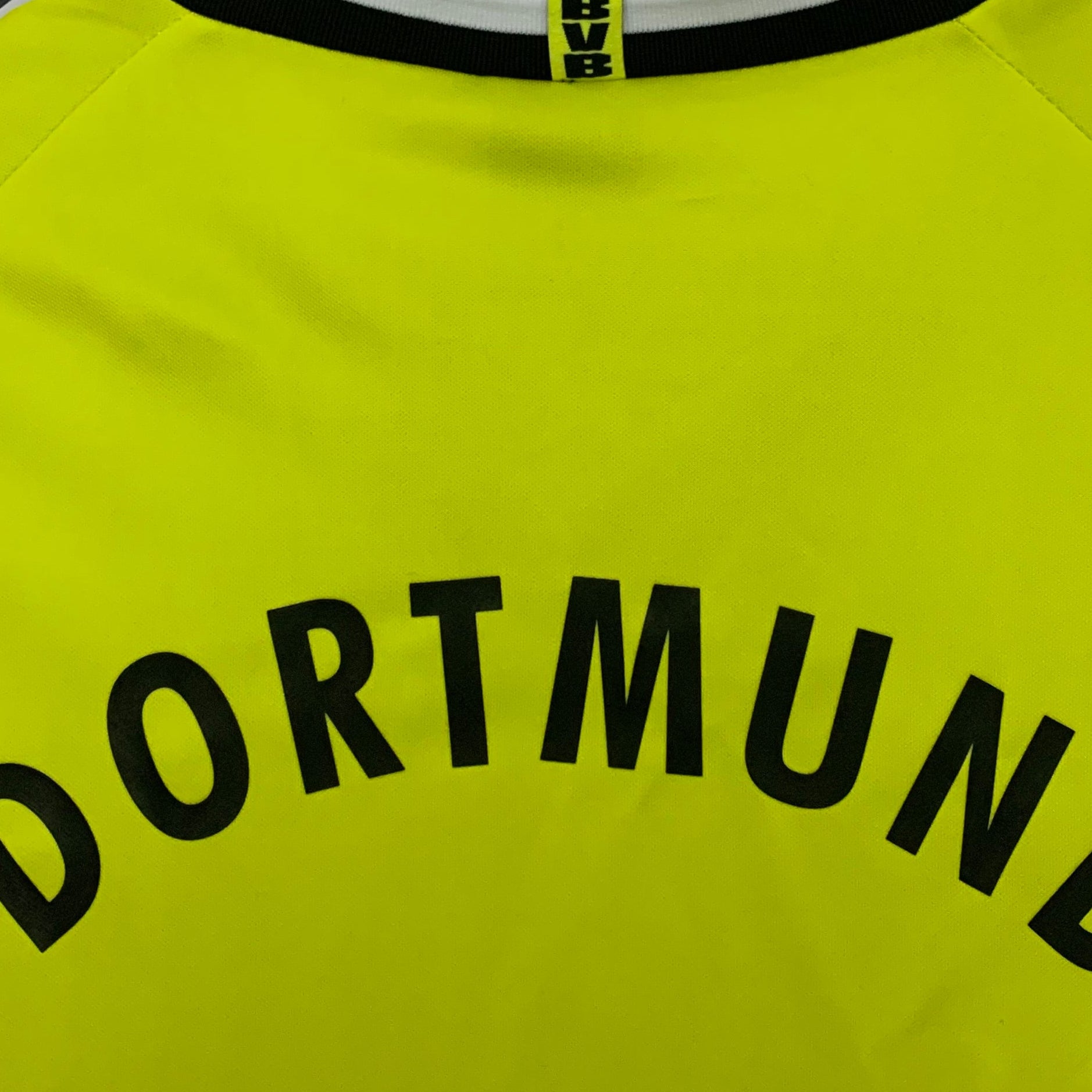 CAMISA RETRÔ BORUSSIA DORTMUND HOME 95/96