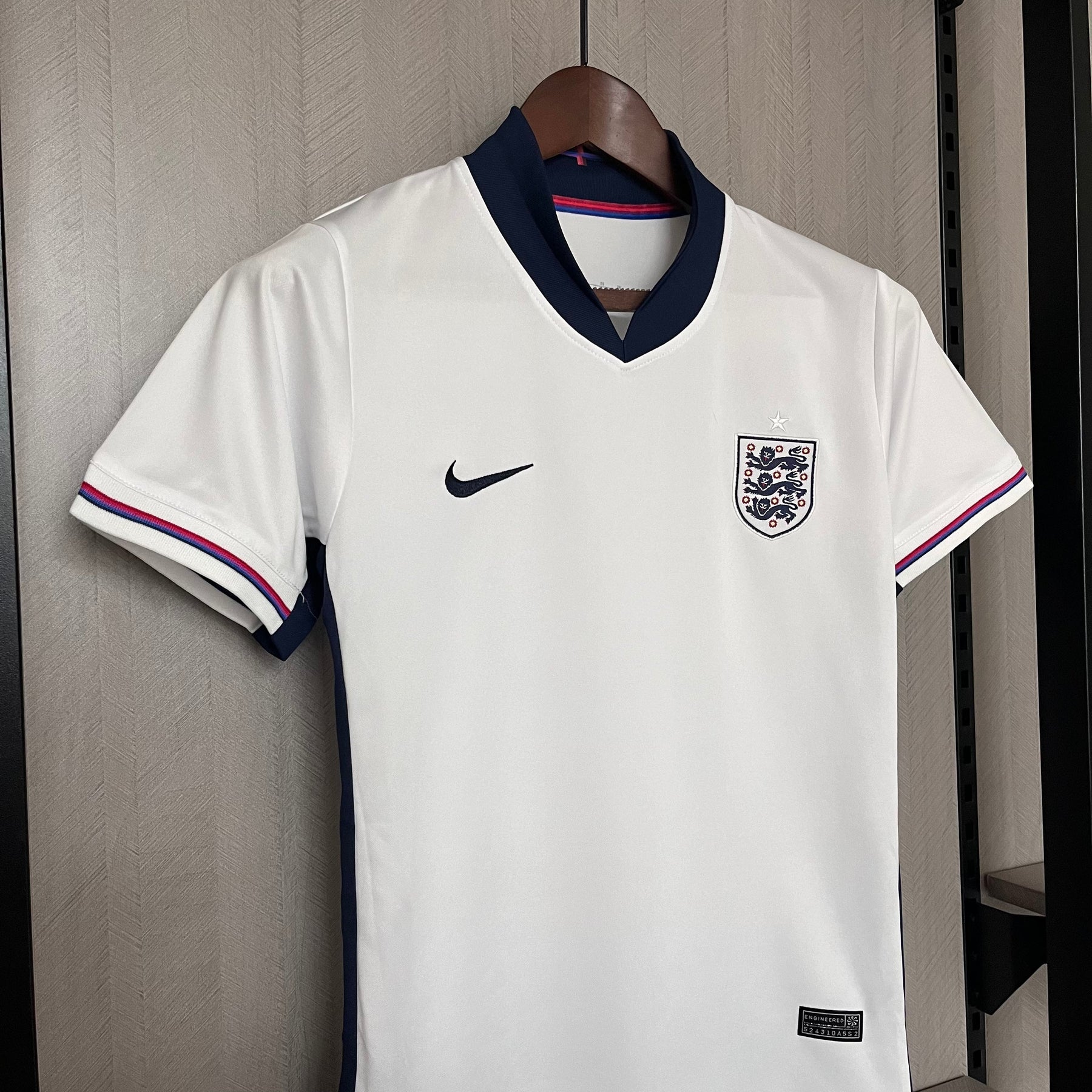 KIT INFANTIL INGLATERRA HOME 24/25