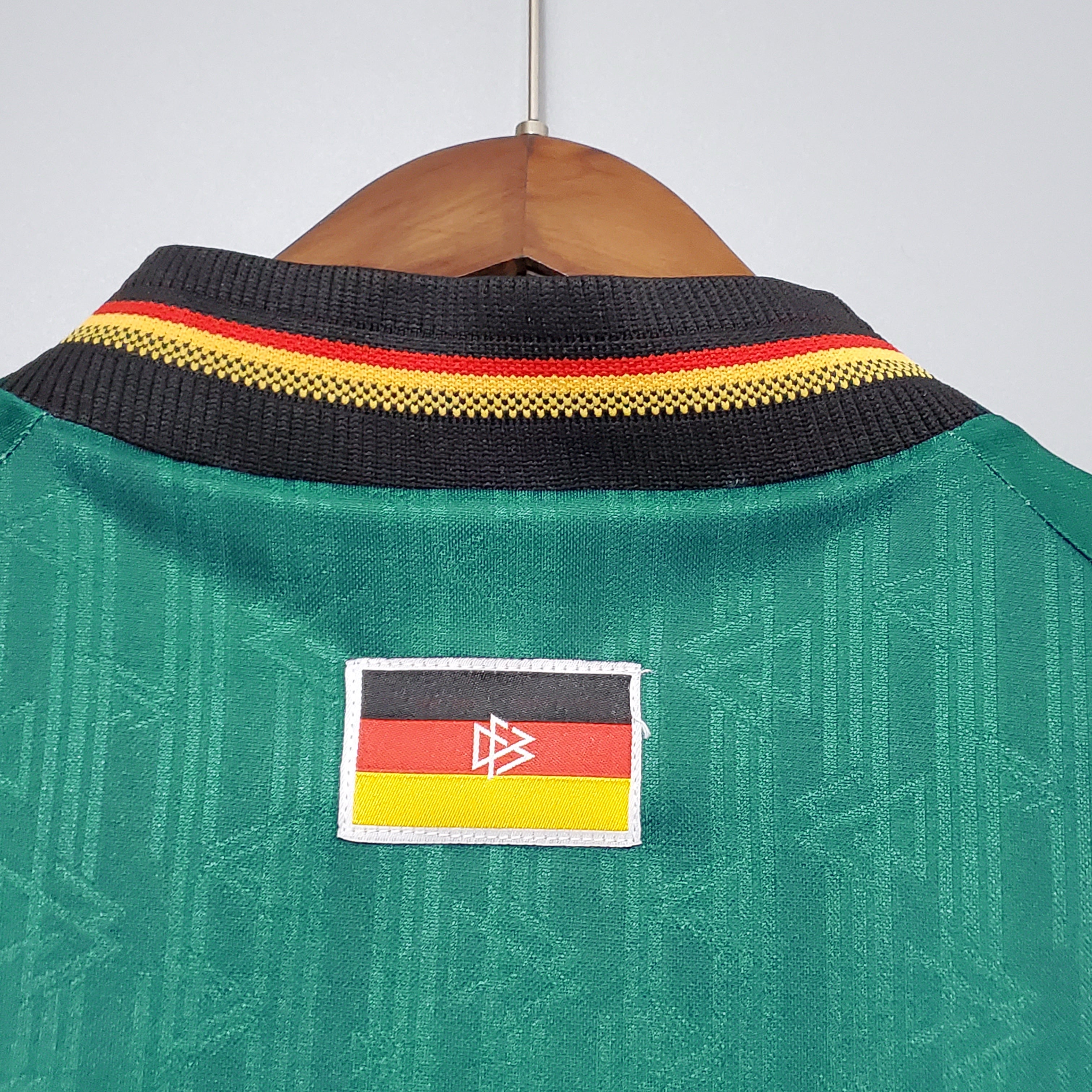 CAMISA RETRÔ ALEMANHA AWAY 1996
