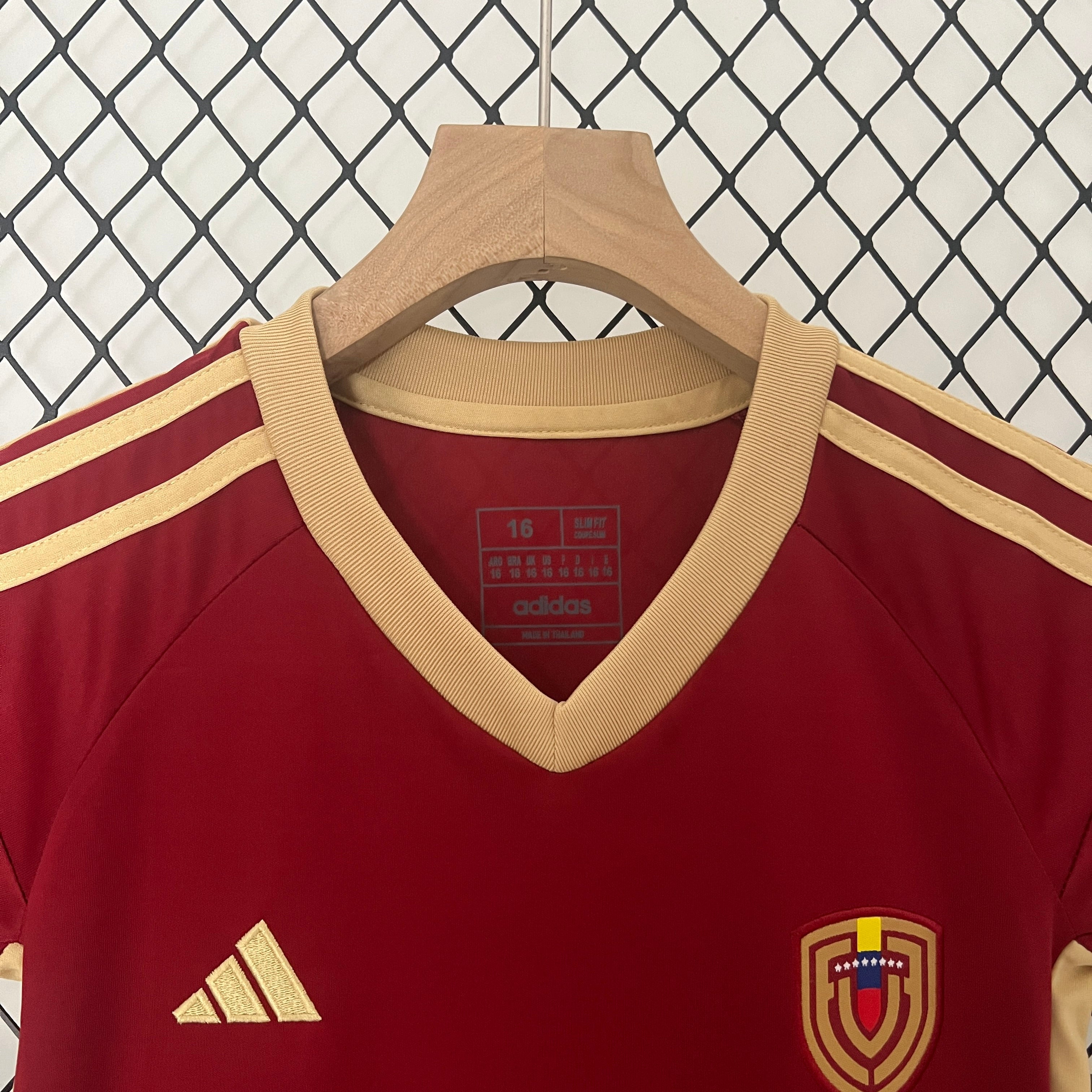 KIT INFANTIL VENEZUELA HOME 24/25