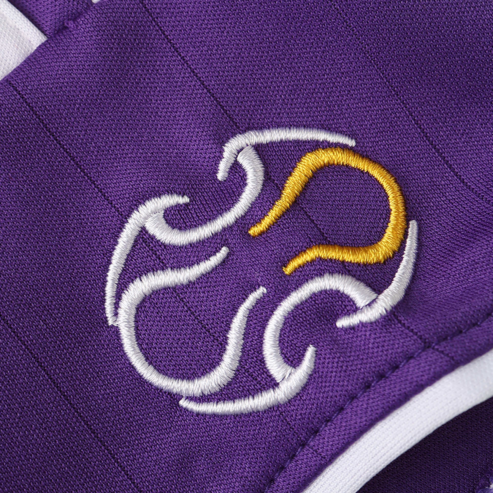 CAMISA RETRÔ REAL MADRID THIRD 06/07