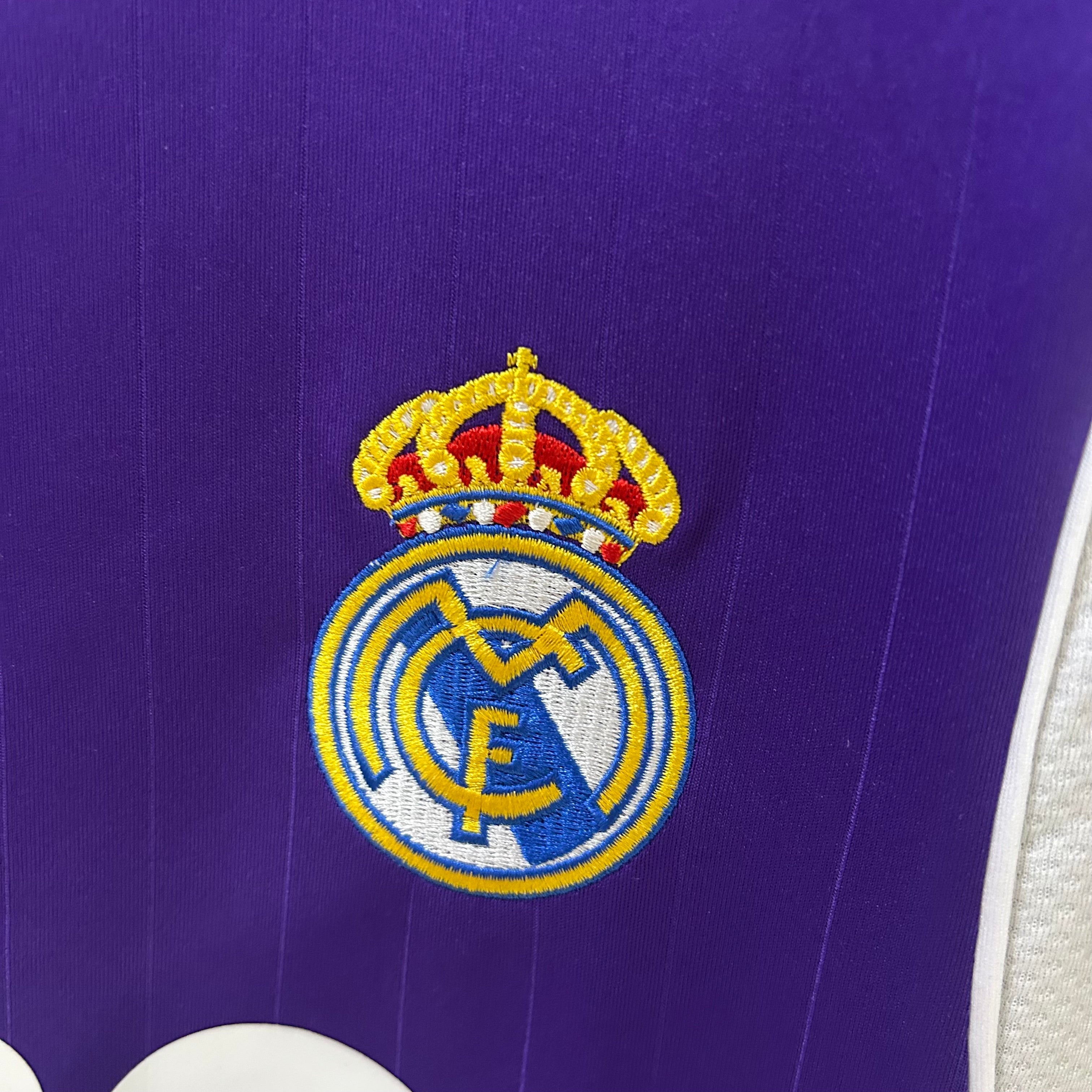 CAMISA RETRÔ REAL MADRID THIRD 06/07