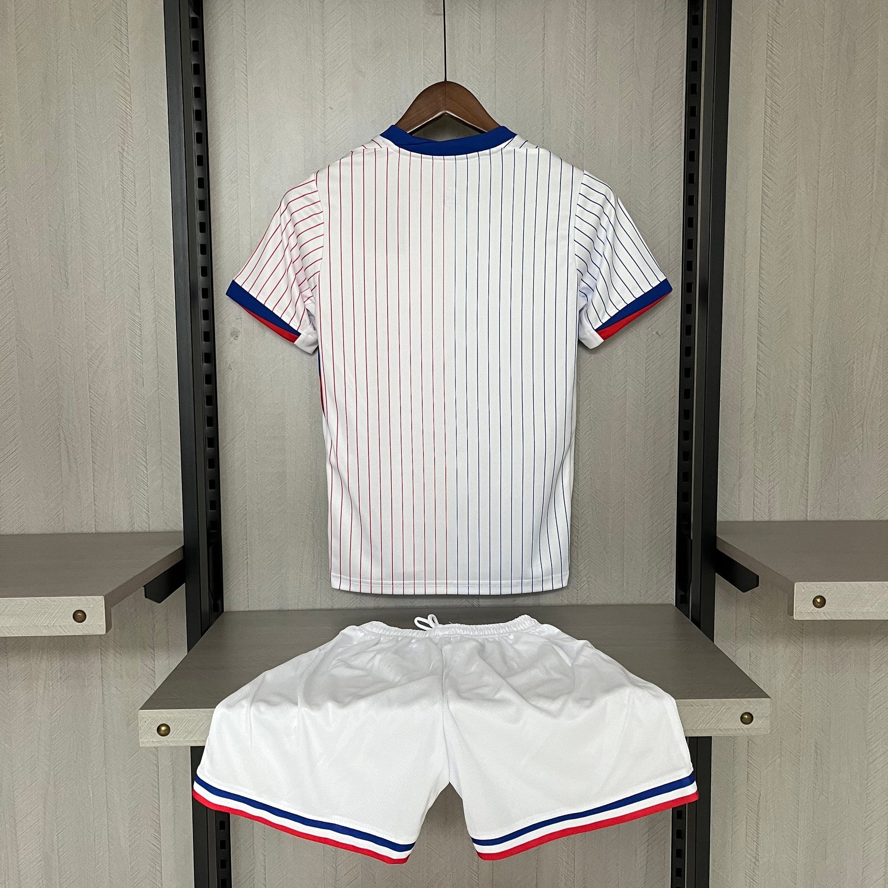 KIT INFANTIL FRANÇA AWAY 24/25