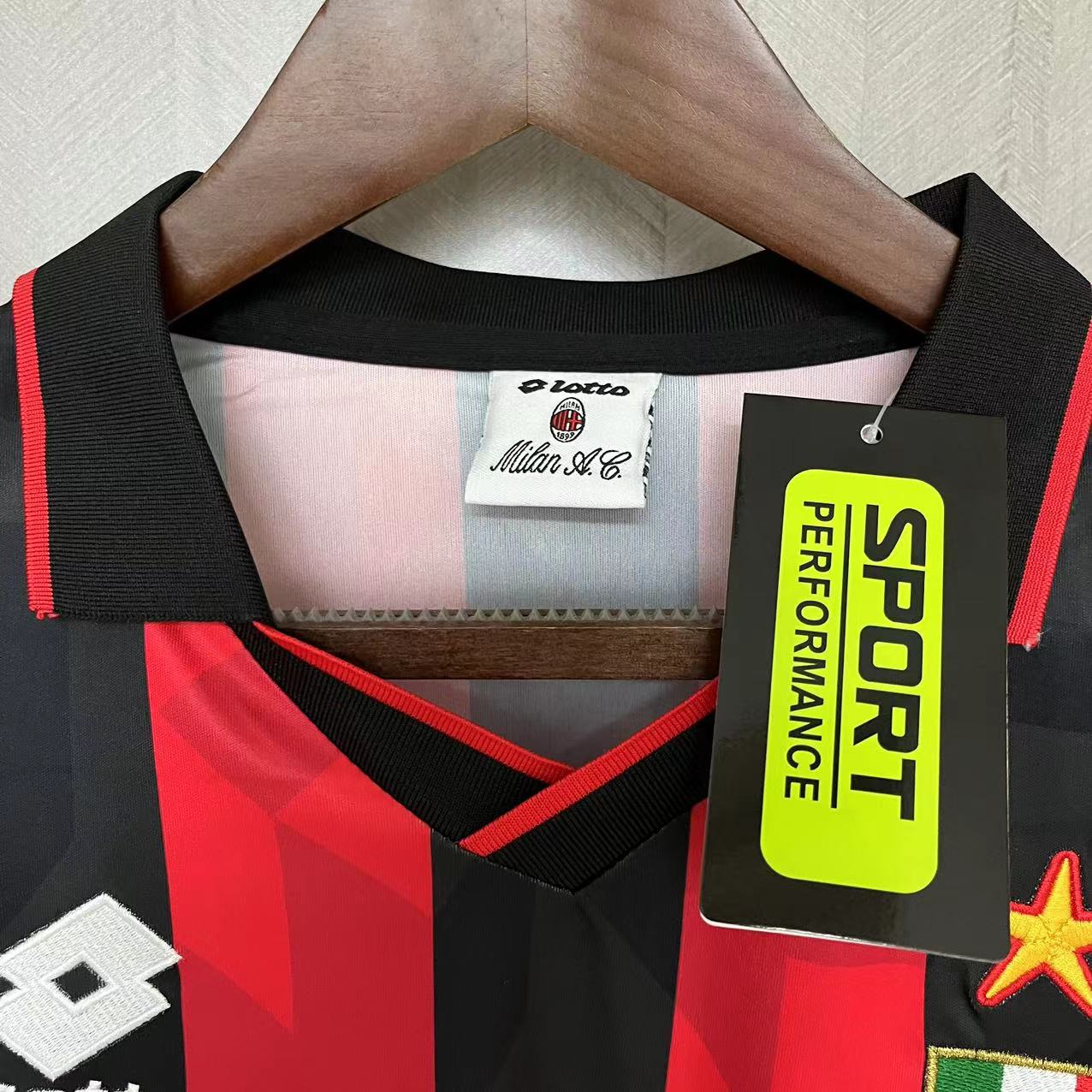 CAMISA RETRÔ MILAN HOME MANGA LONGA 93/94