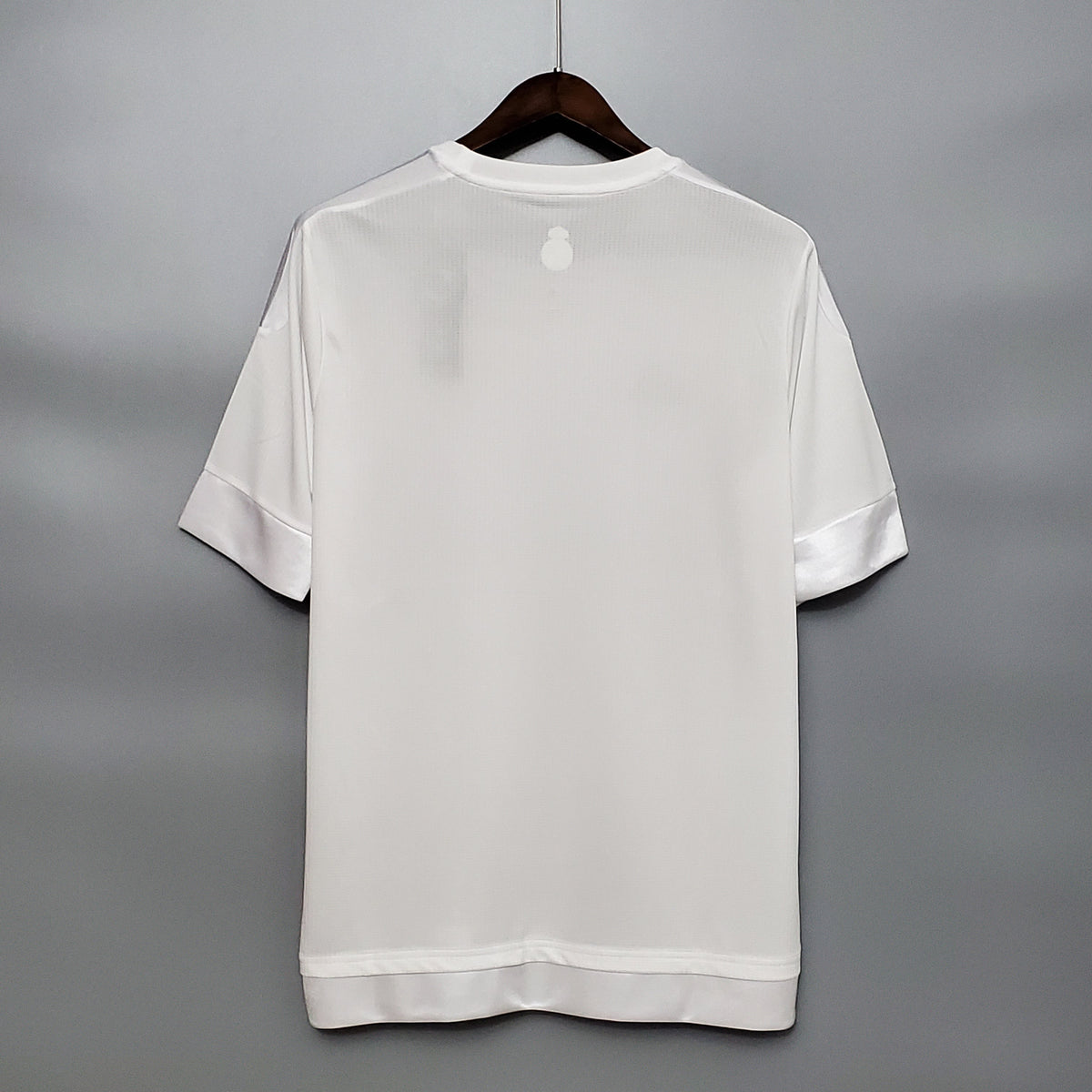 CAMISA RETRÔ REAL MADRID HOME 15/16