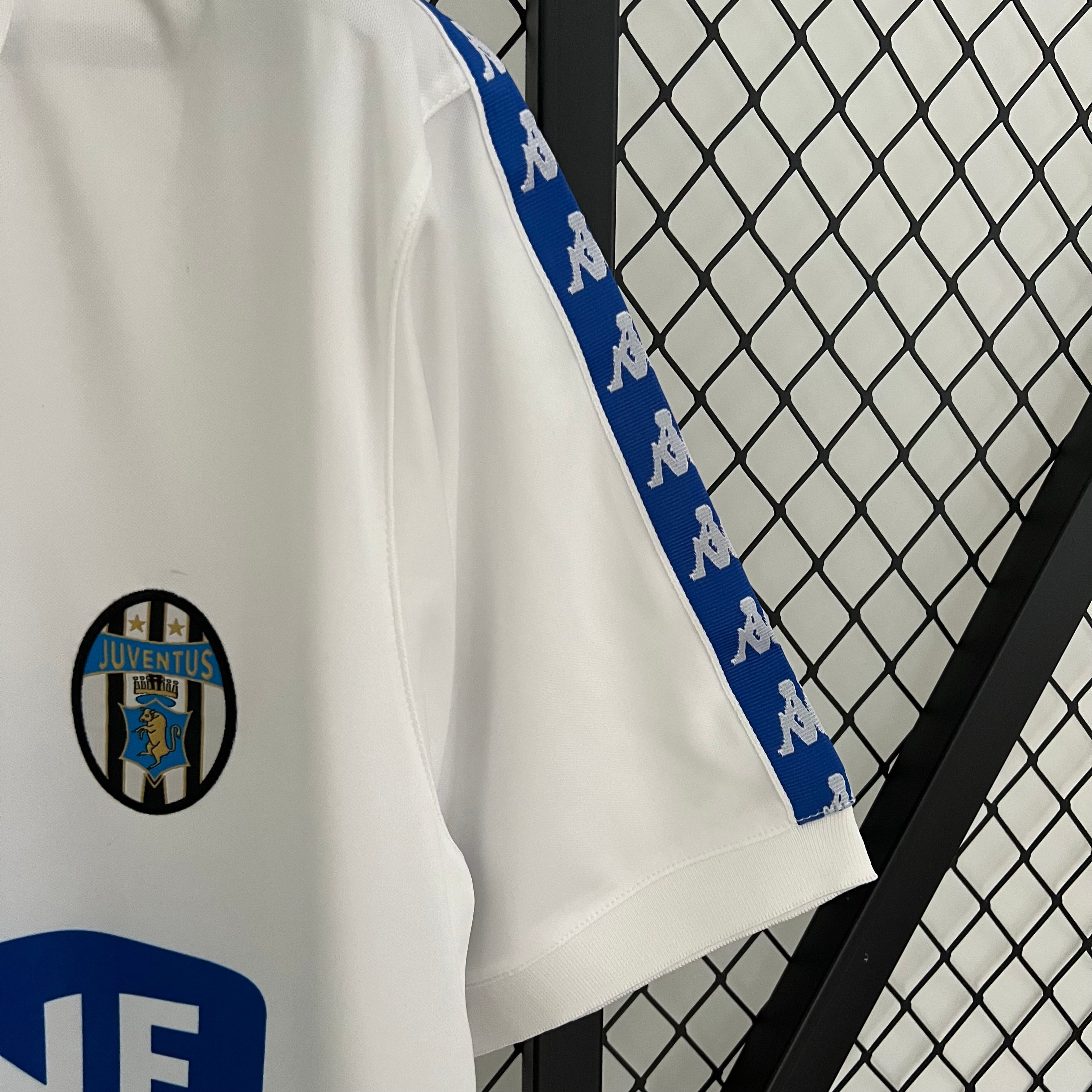 CAMISA JUVENTUS RETRÔ AWAY 90/92
