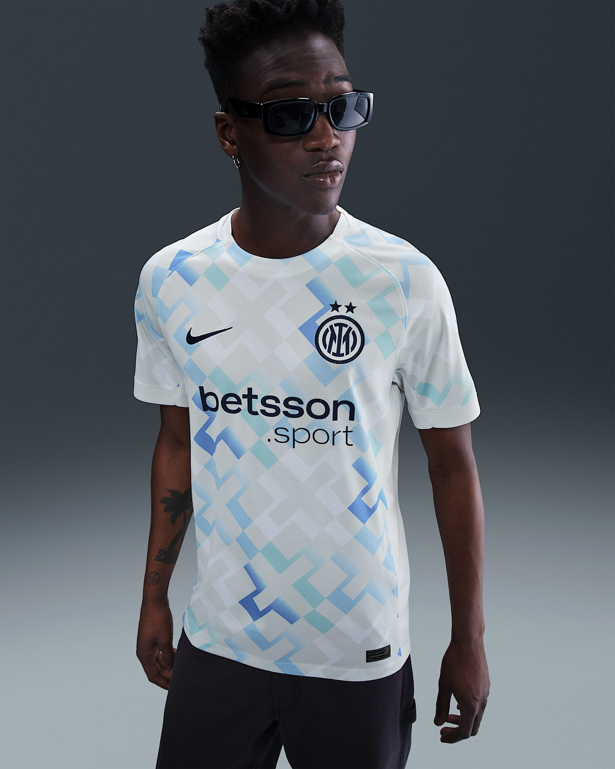 CAMISA RESERVA II INTER DE MILÃO MUNDIAL DE CLUBES 2025 TORCEDOR MASCULINA