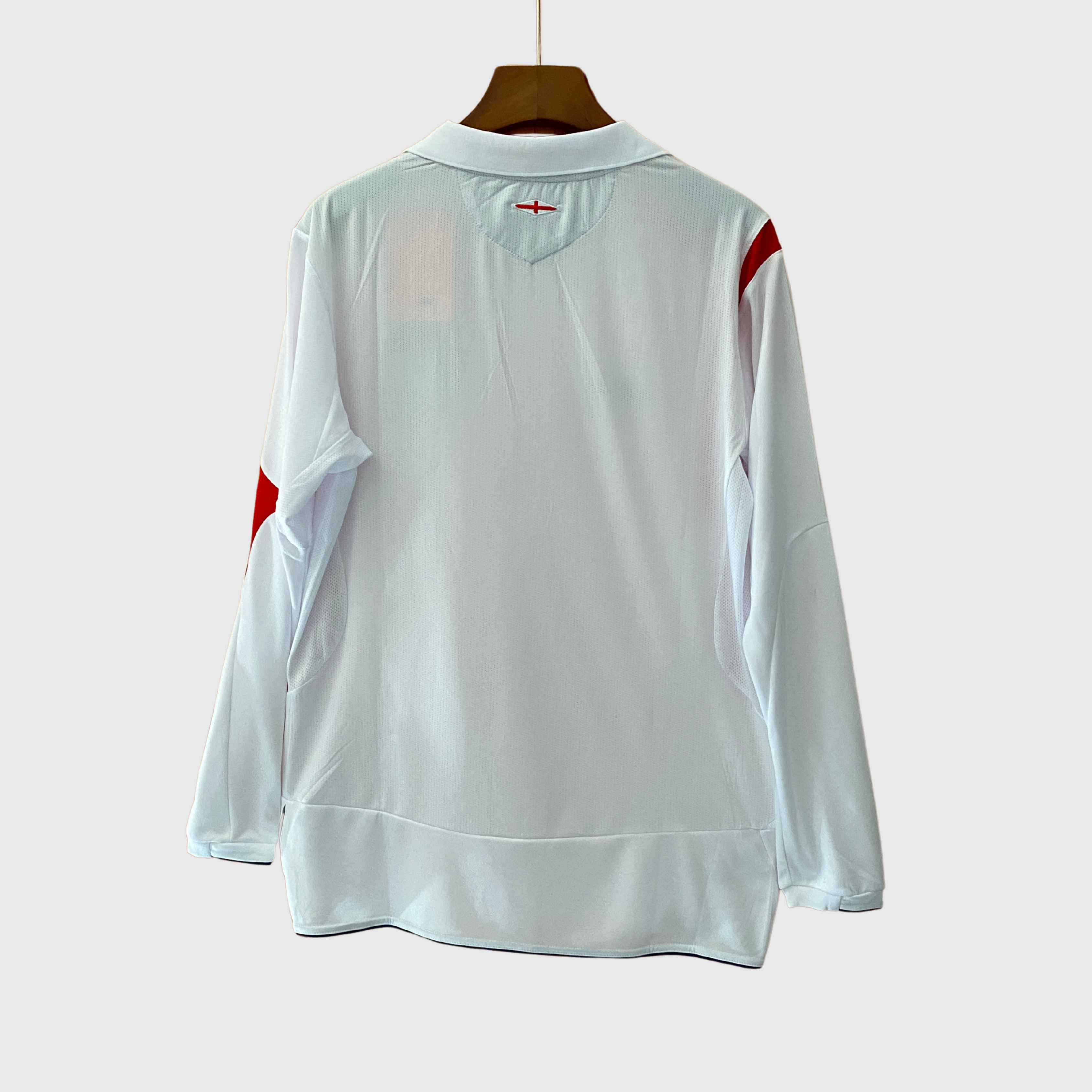 CAMISA RETRÔ INGLATERRA HOME MANGA LONGA 2006