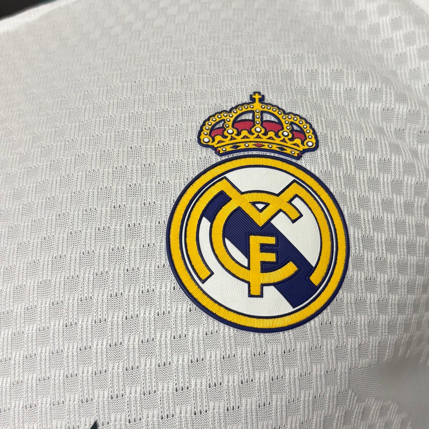 CAMISA REAL MADRID HOME 2026/27 AUTHENTIC VERSÃO JOGADOR
