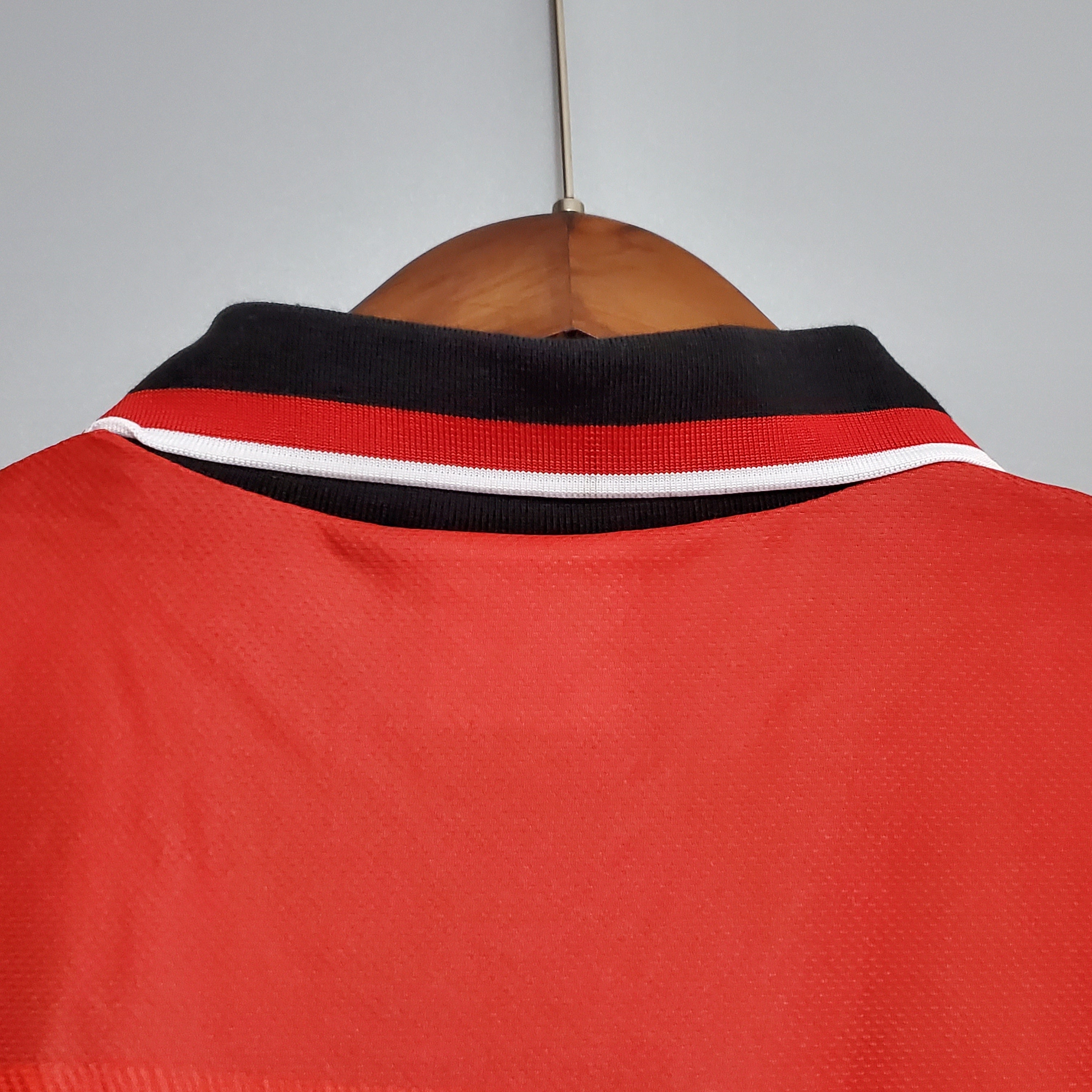 CAMISA RETRÔ MANCHESTER UNITED HOME 94/96