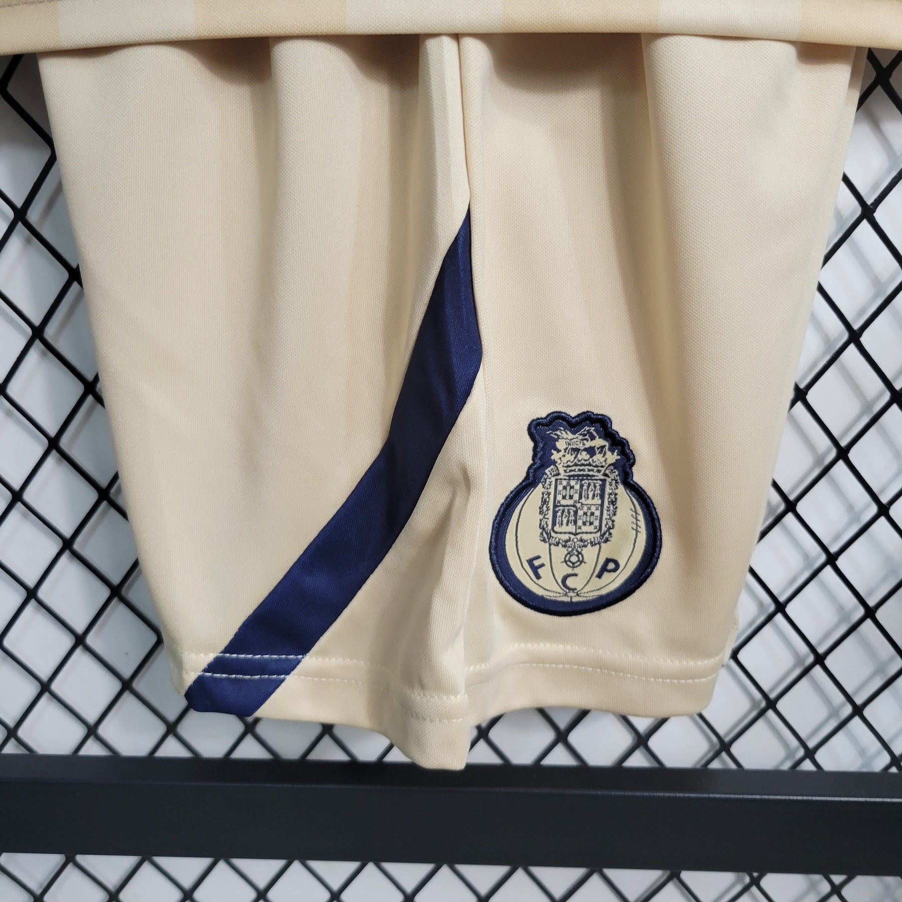KIT INFANTIL PORTO AWAY 23/24