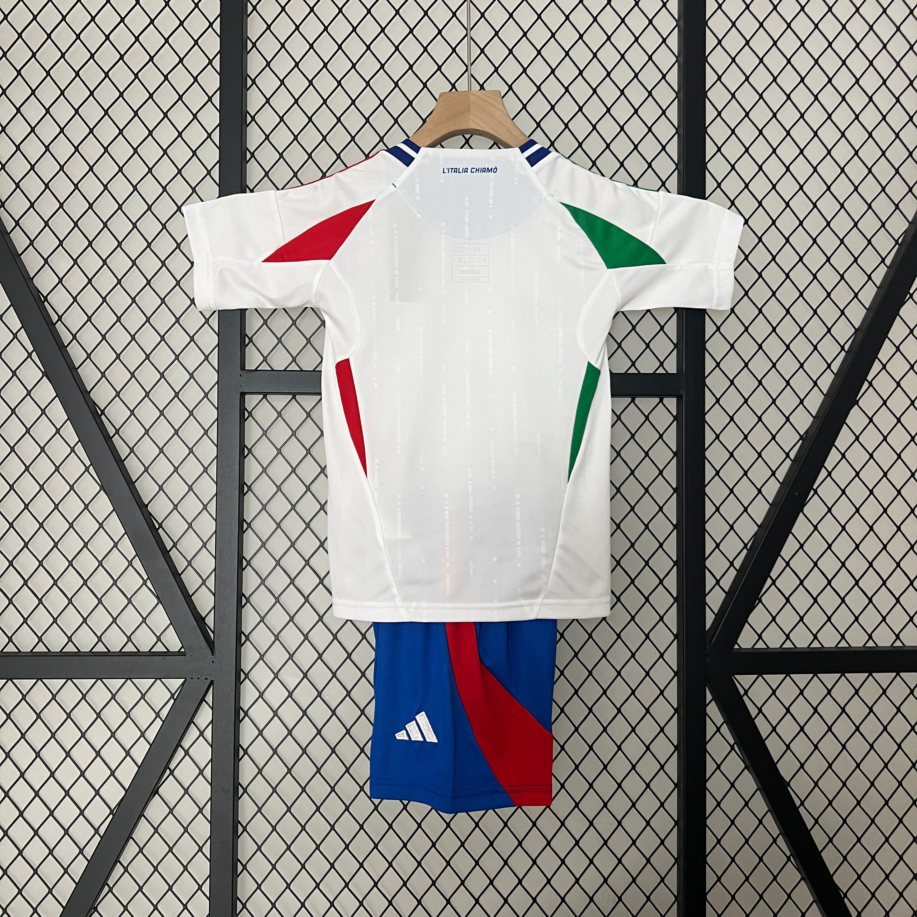 KIT INFANTIL ITÁLIA AWAY 24/25