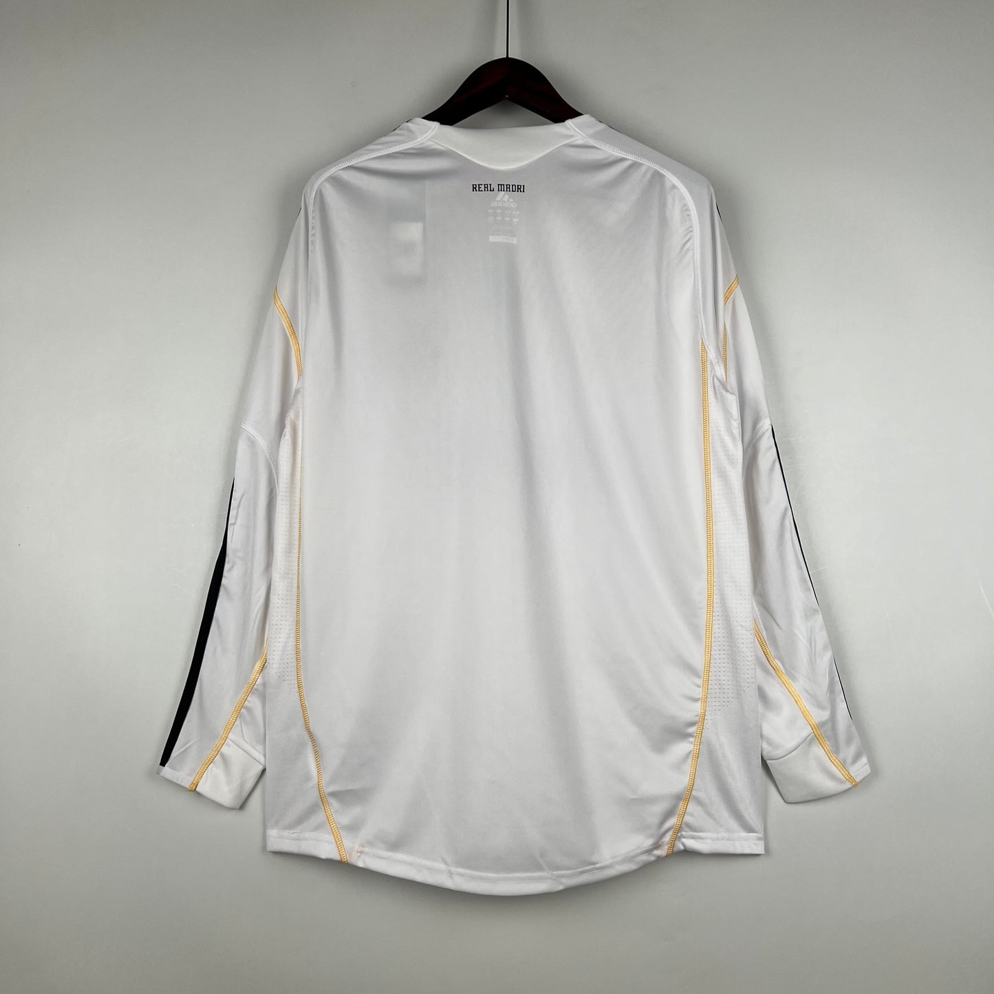 CAMISA REAL MADRID MANGA LONGA RETRÔ HOME 09/10