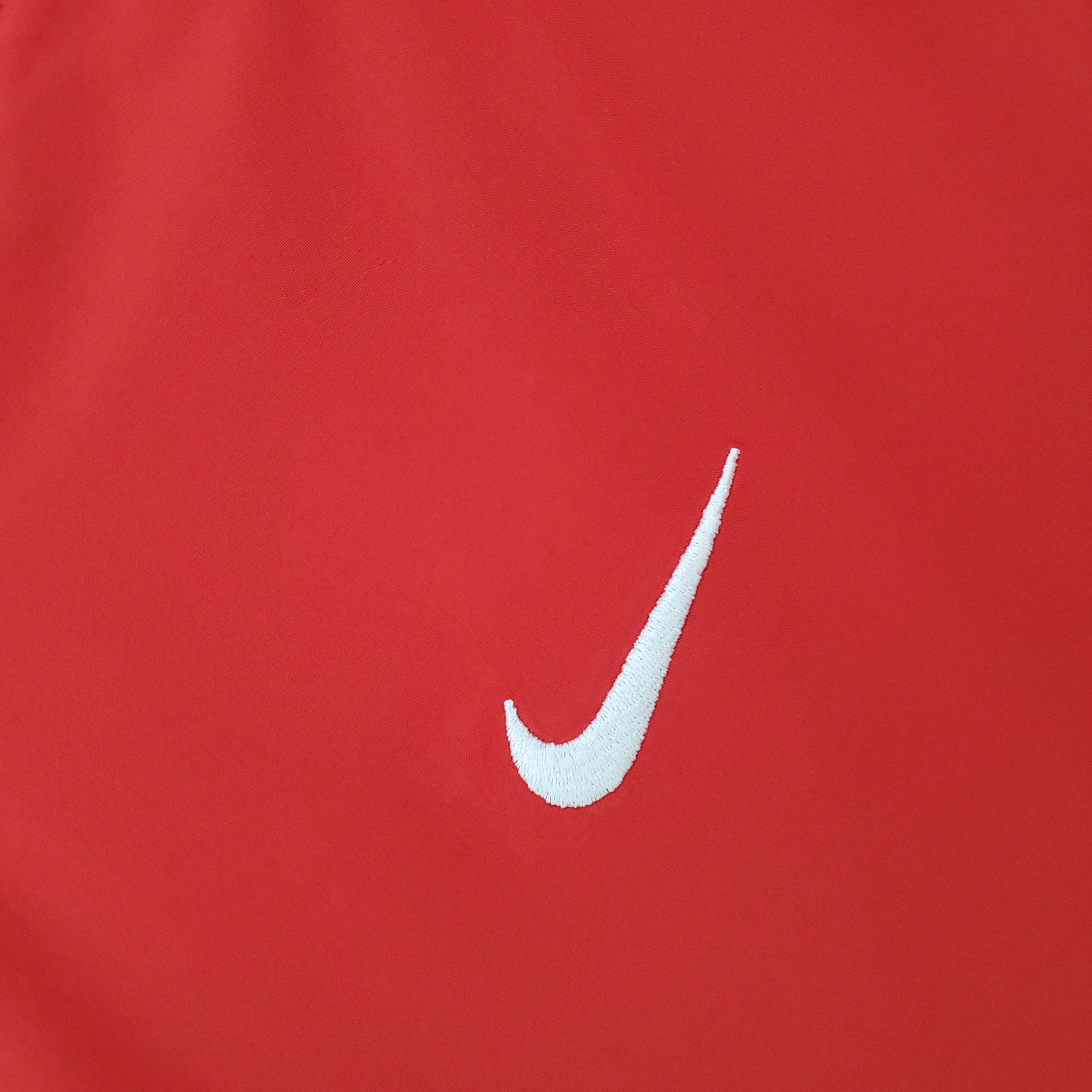 CAMISA RETRÔ MANCHESTER UNITED HOME 02/04