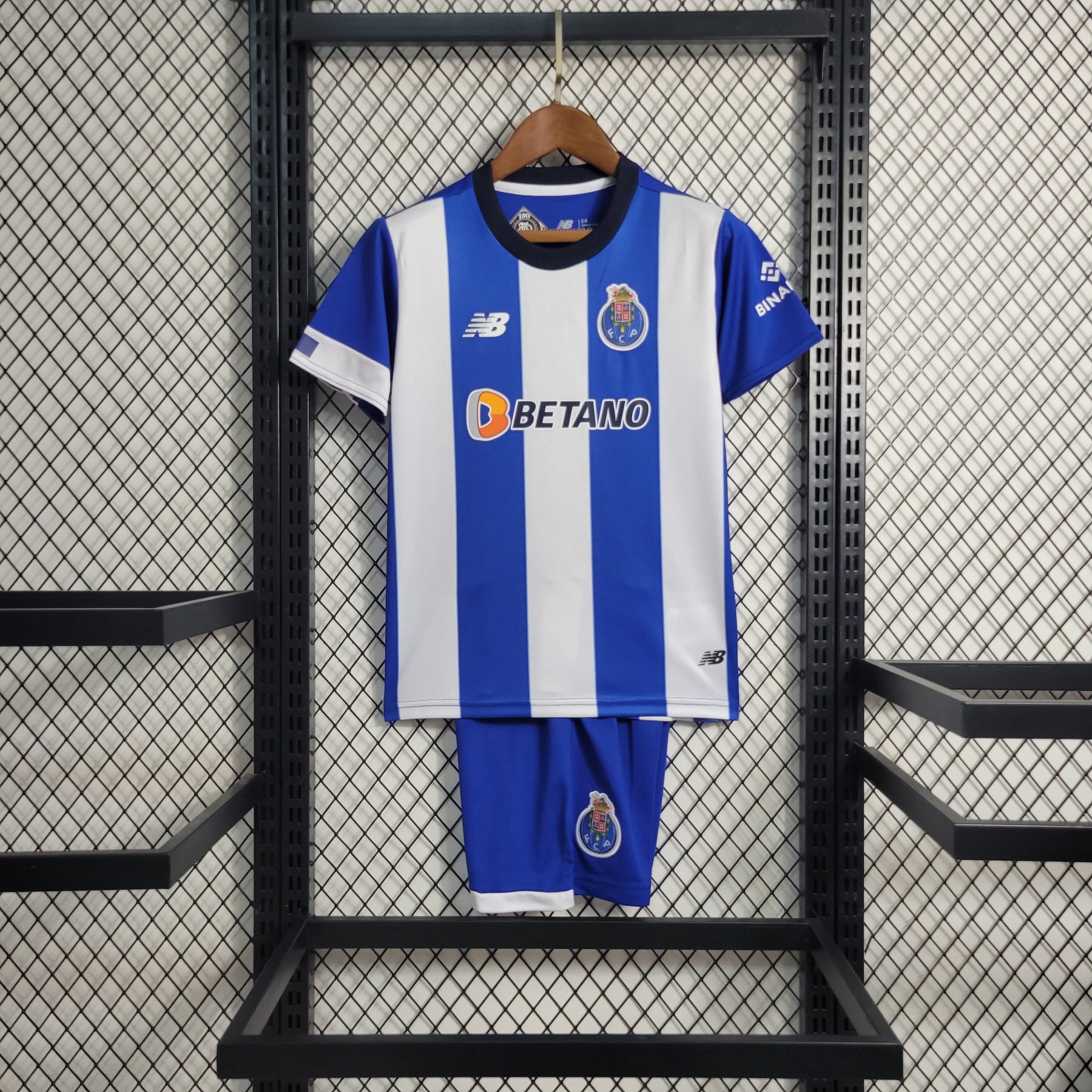 KIT INFANTIL PORTO HOME 23/24