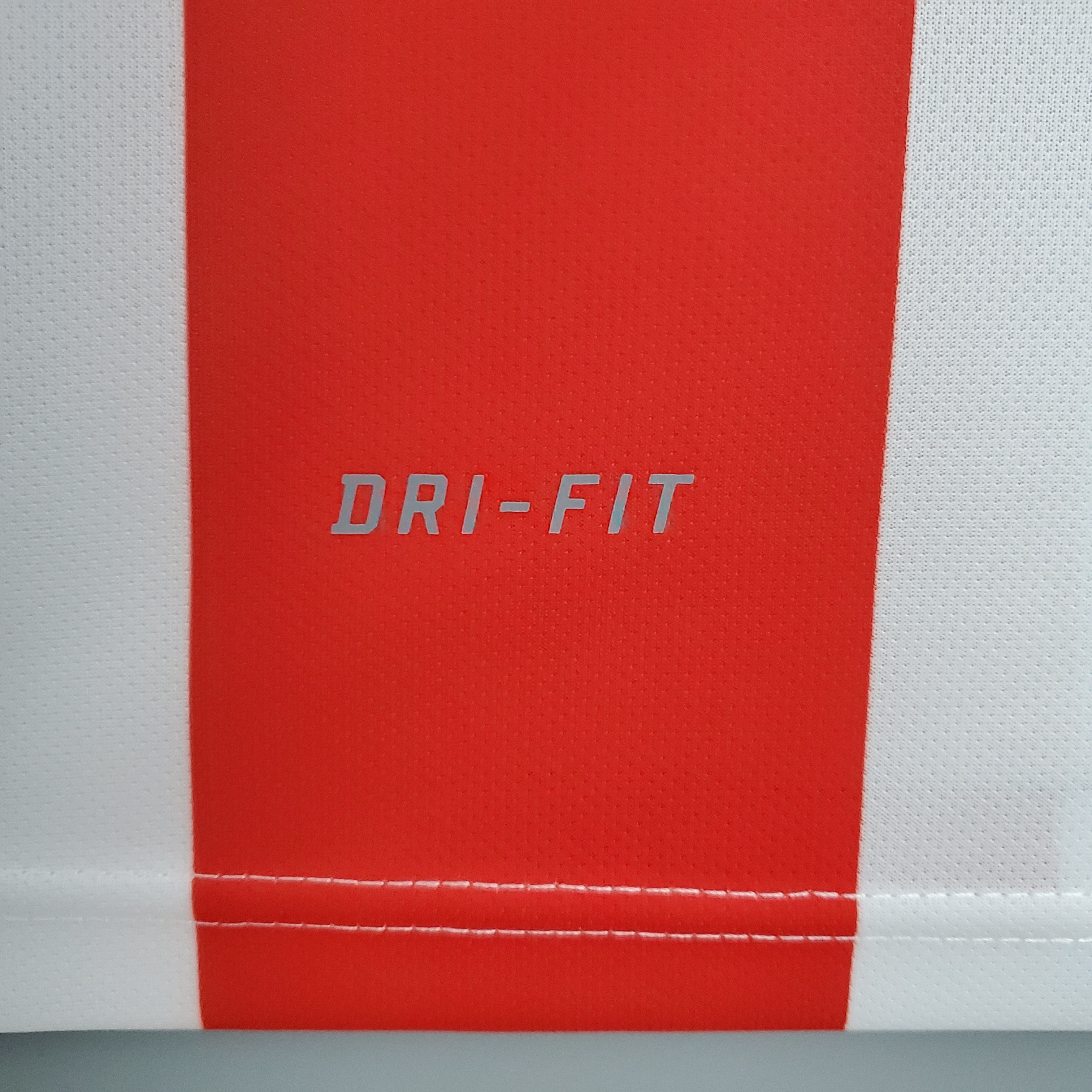 CAMISA RETRÔ ATLÉTICO DE MADRID HOME 14/15