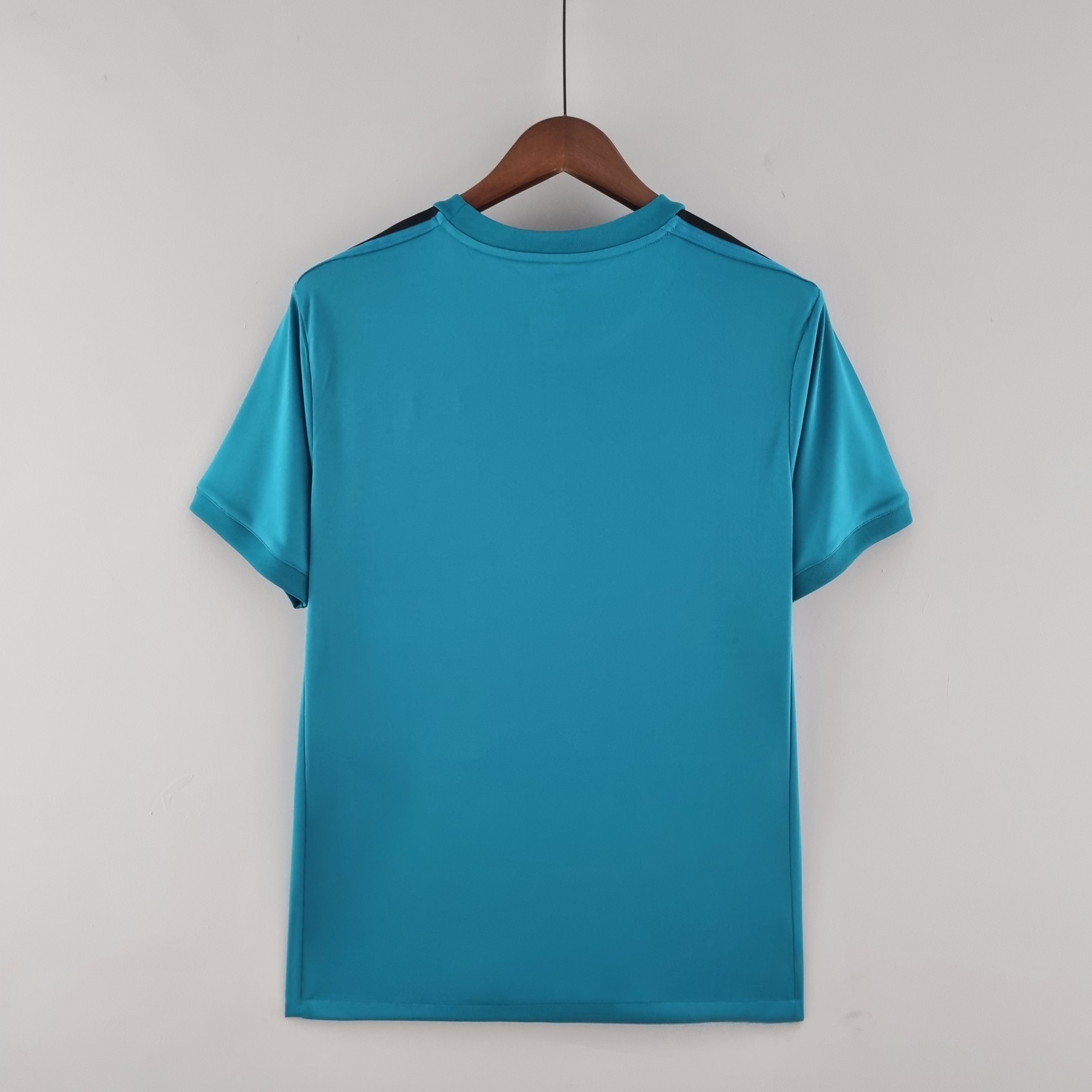 CAMISA RETRÔ REAL MADRID THIRD 17/18