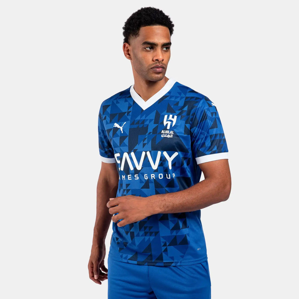 CAMISA AL HILAL HOME 2024/25 AZUL MASCULINA + CHAVEIRO ESPECIAL DE BRINDE