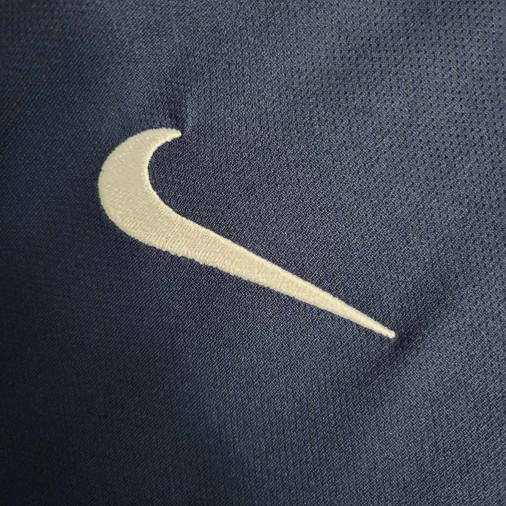 CAMISA RETRÔ PSG HOME 2017/18 MASCULINA + CHAVEIRO ESPECIAL DE BRINDE