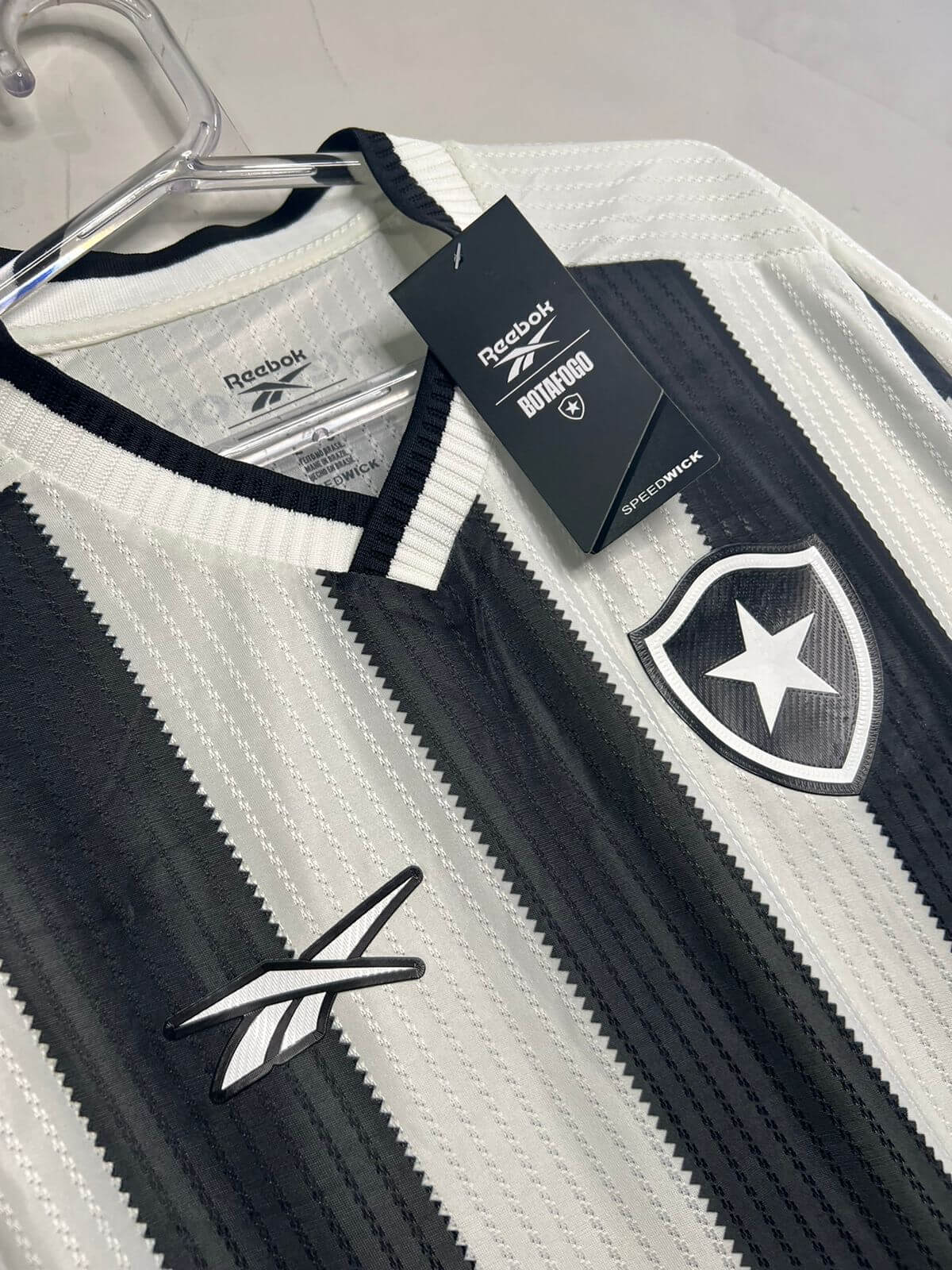 CAMISA LUIZ HENRIQUE #7 BOTAFOGO I HOME 2024/25 TORCEDOR LISTRADA