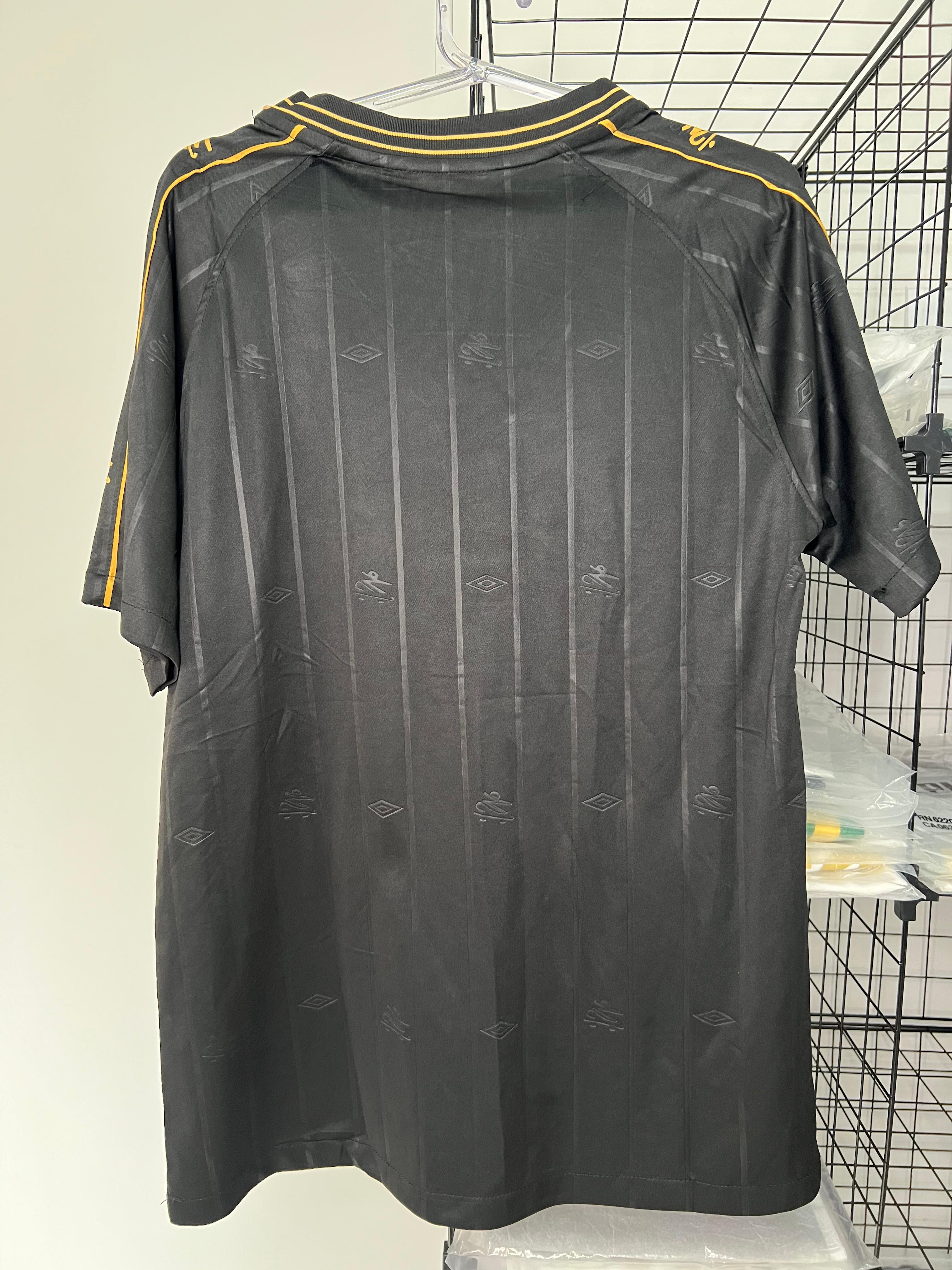 CAMISA PEIXE CHARLIE BROWN JR 2024/25 MASCULINA PRETA/DOURADA