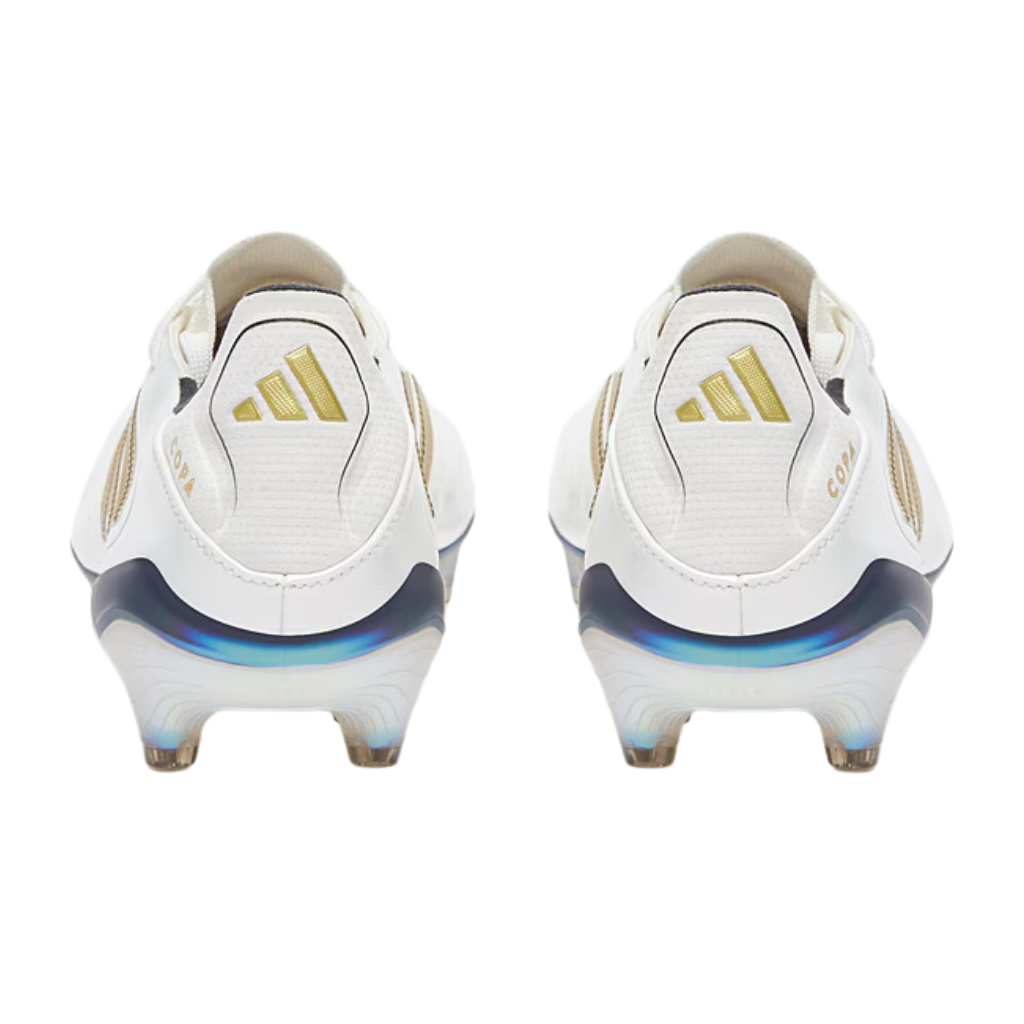 Chuteira de Campo Adidas Copa Pure 3 FG Teaser