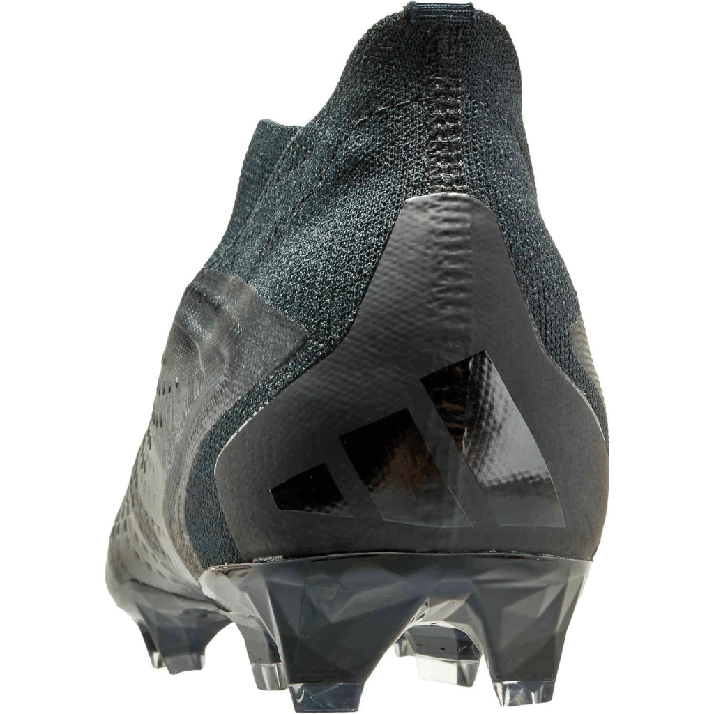 Chuteira de Campo Adidas Predator Accuracy+ FG Nightstrike