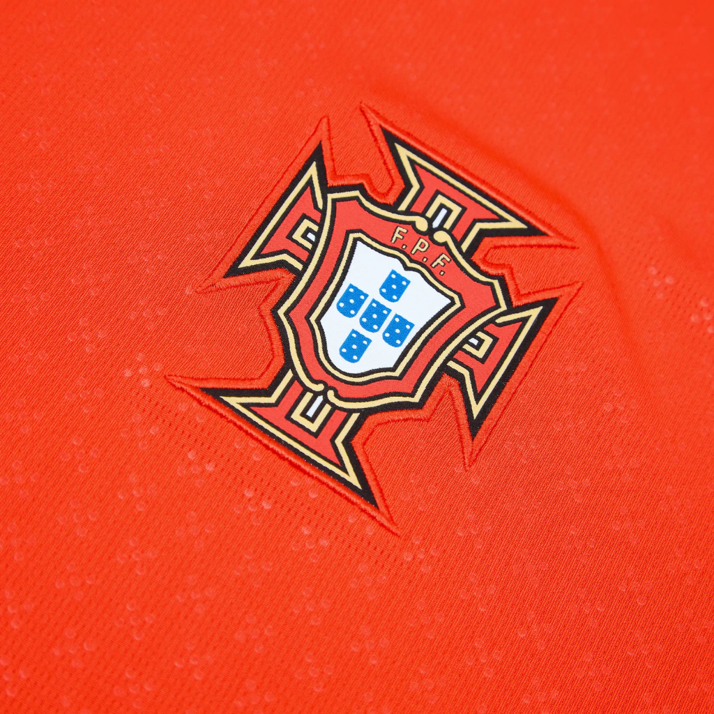 CONJUNTO INFANTIL PORTUGAL HOME I 2025/26 PRONTA ENTREGA