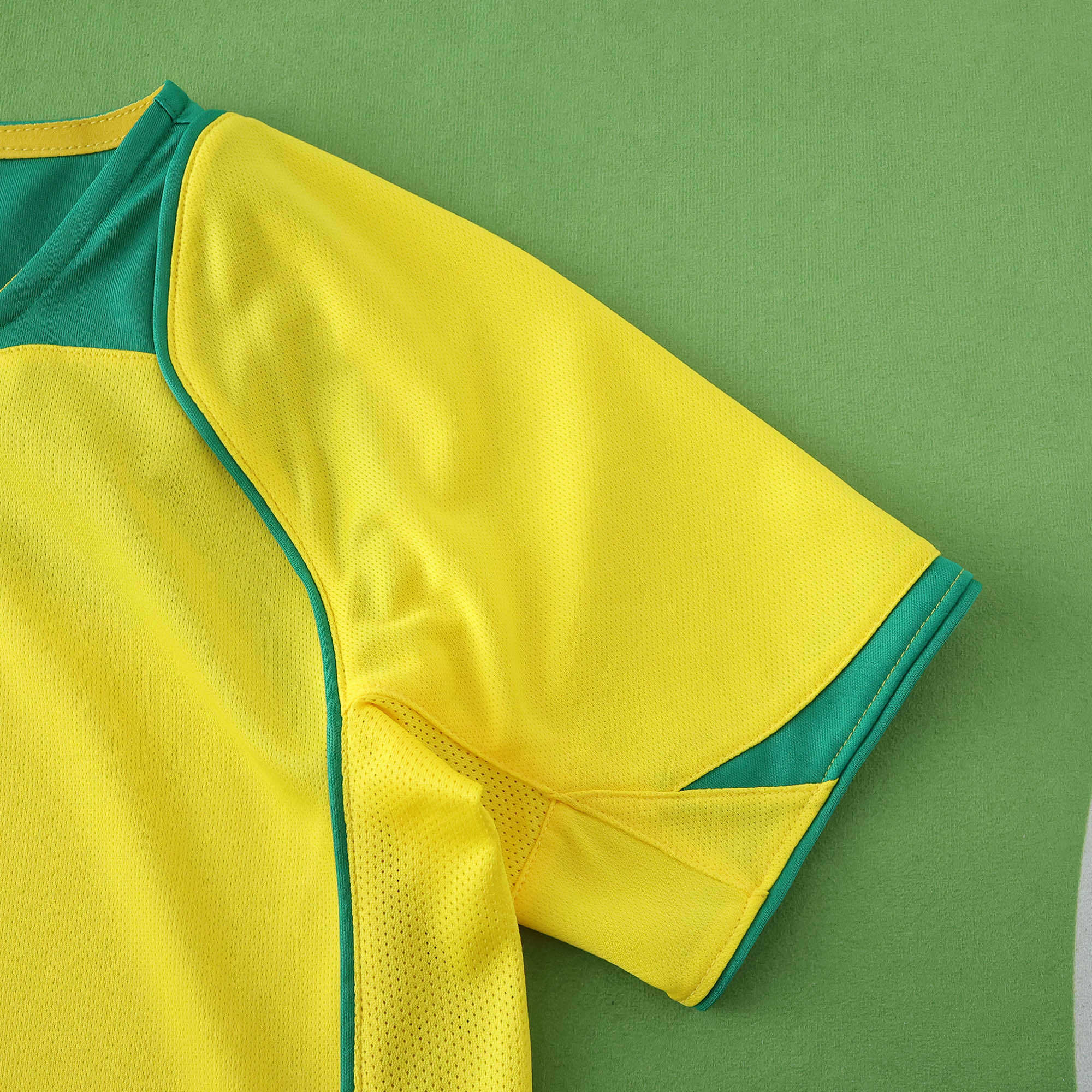 CONJUNTO INFANTIL BRASIL 2004 TITULAR