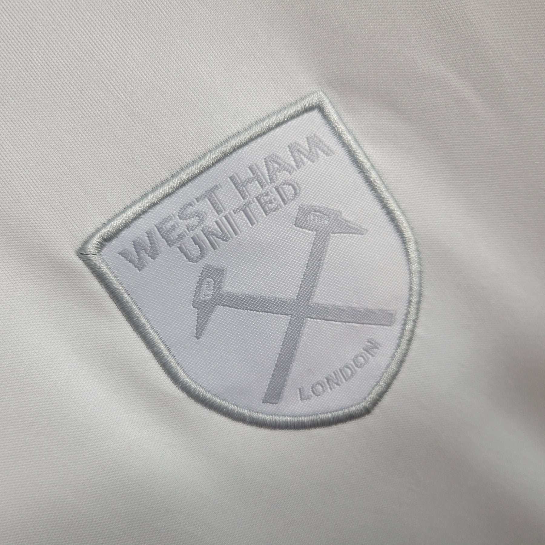 KIT INFANTIL WEST HAM AWAY 23/24