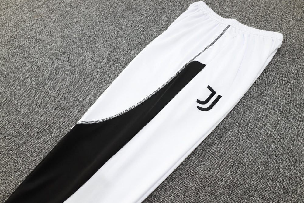 AGASALHO JUVENTUS TREINO 2023/24 BRANCO