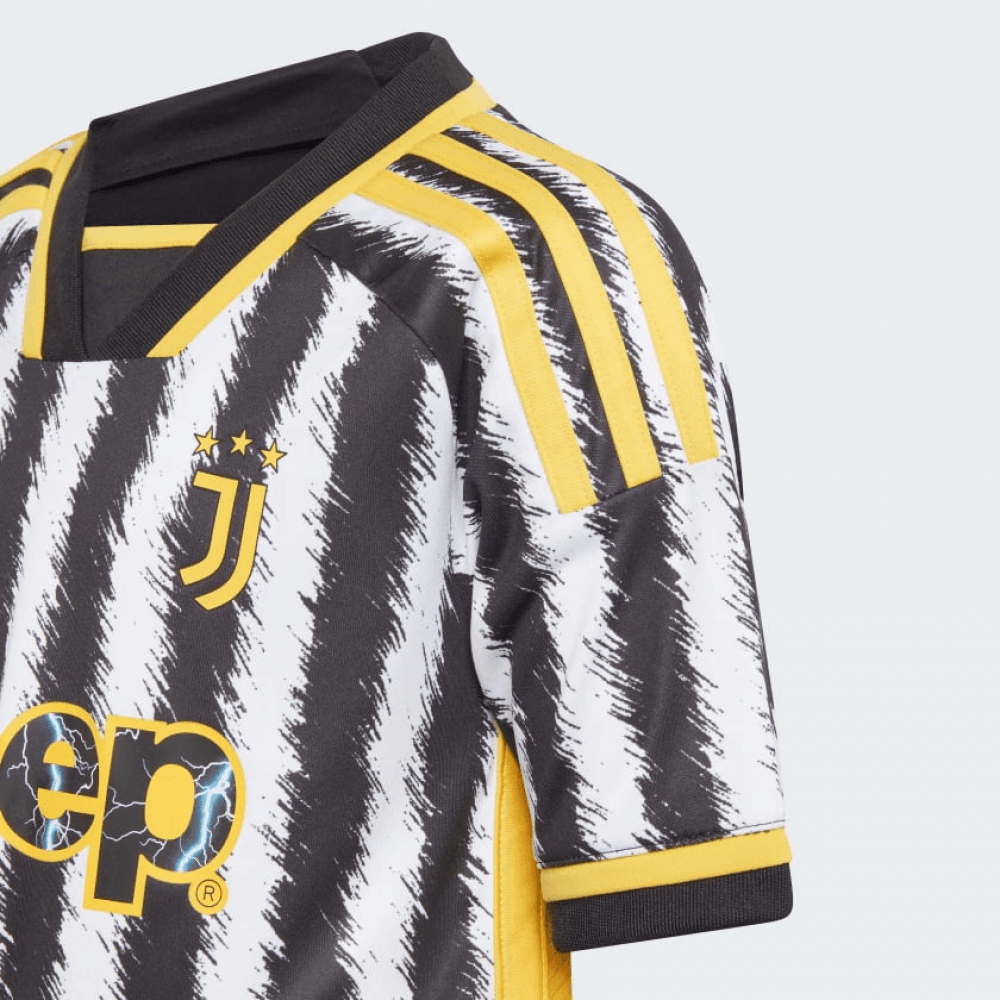 CONJUNTO INFANTIL JUVENTUS I 2023/24