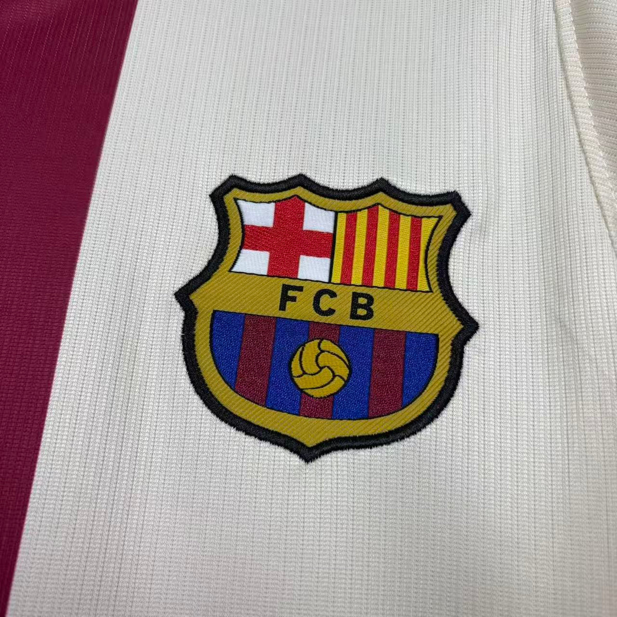 CAMISA BARCELONA FOURTH IIII 2026/27 TORCEDOR