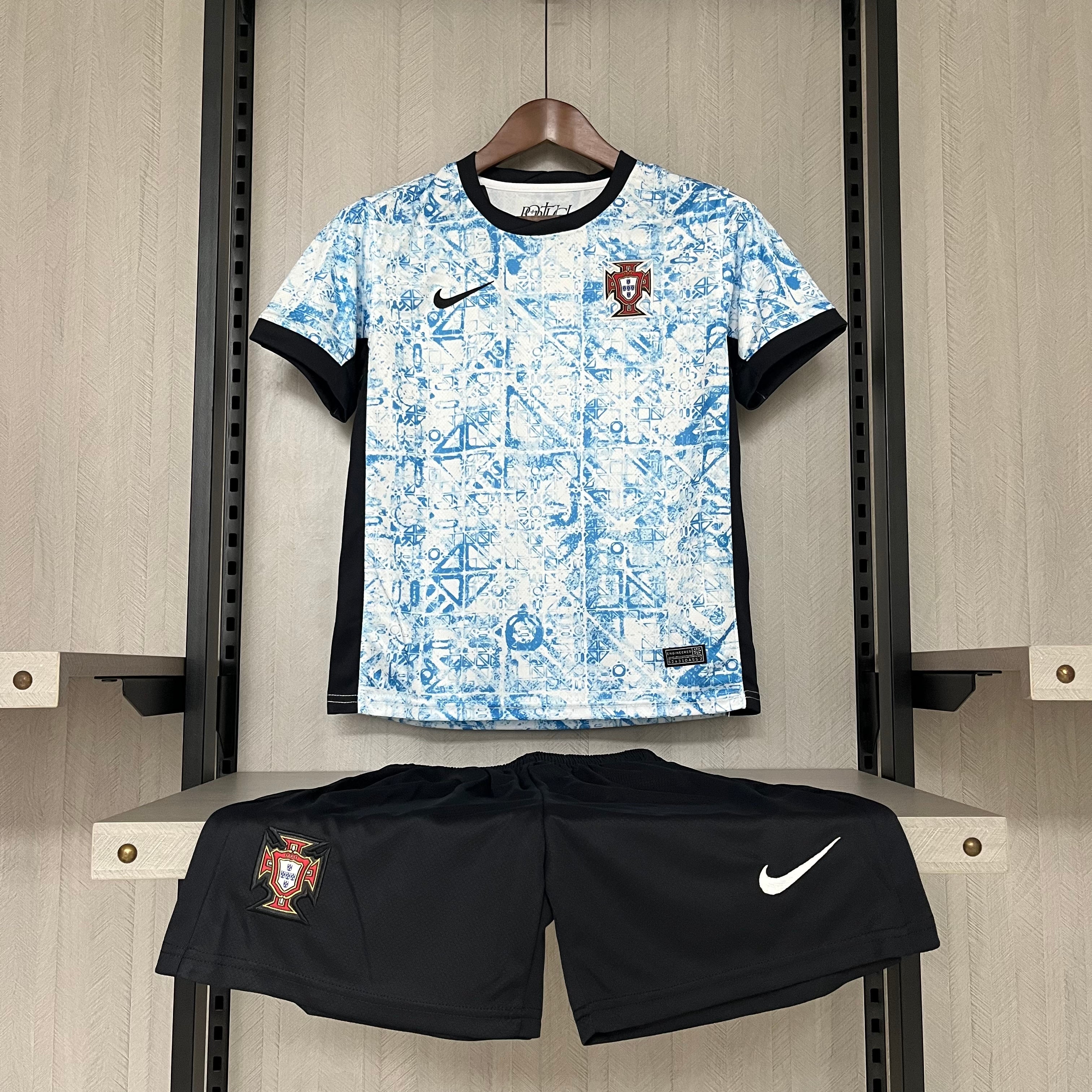 KIT INFANTIL PORTUGAL AWAY 24/25