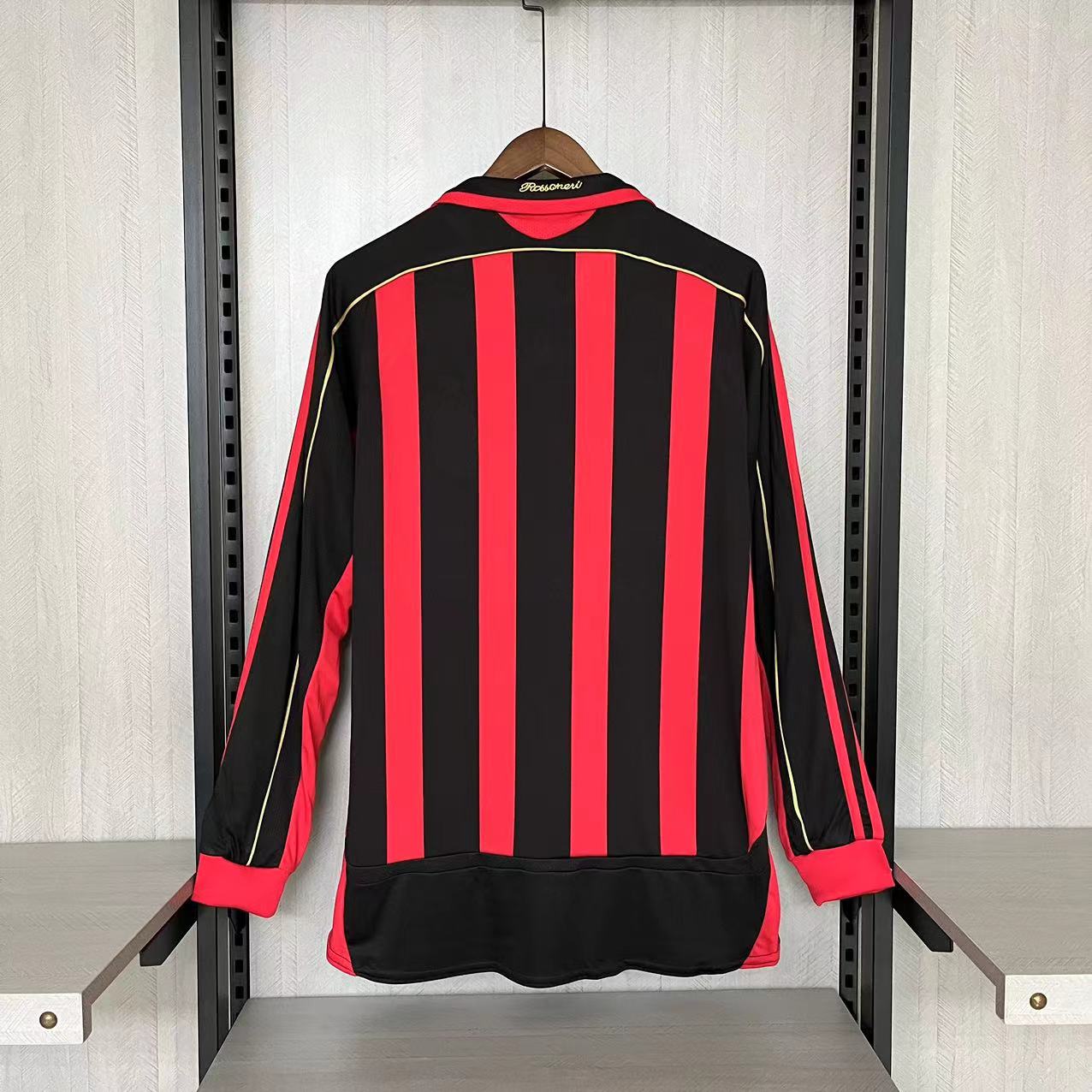 CAMISA RETRÔ MILAN HOME MANGA LONGA 06/07