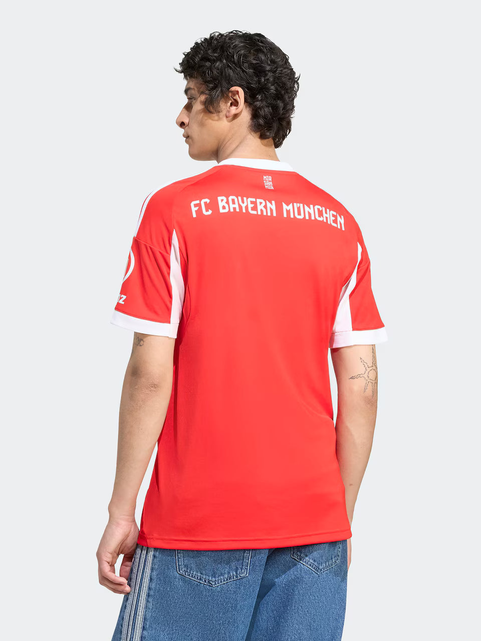 CAMISA BAYERN DE MUNIQUE TITULAR 2025/26 TORCEDOR PRONTA ENTREGA