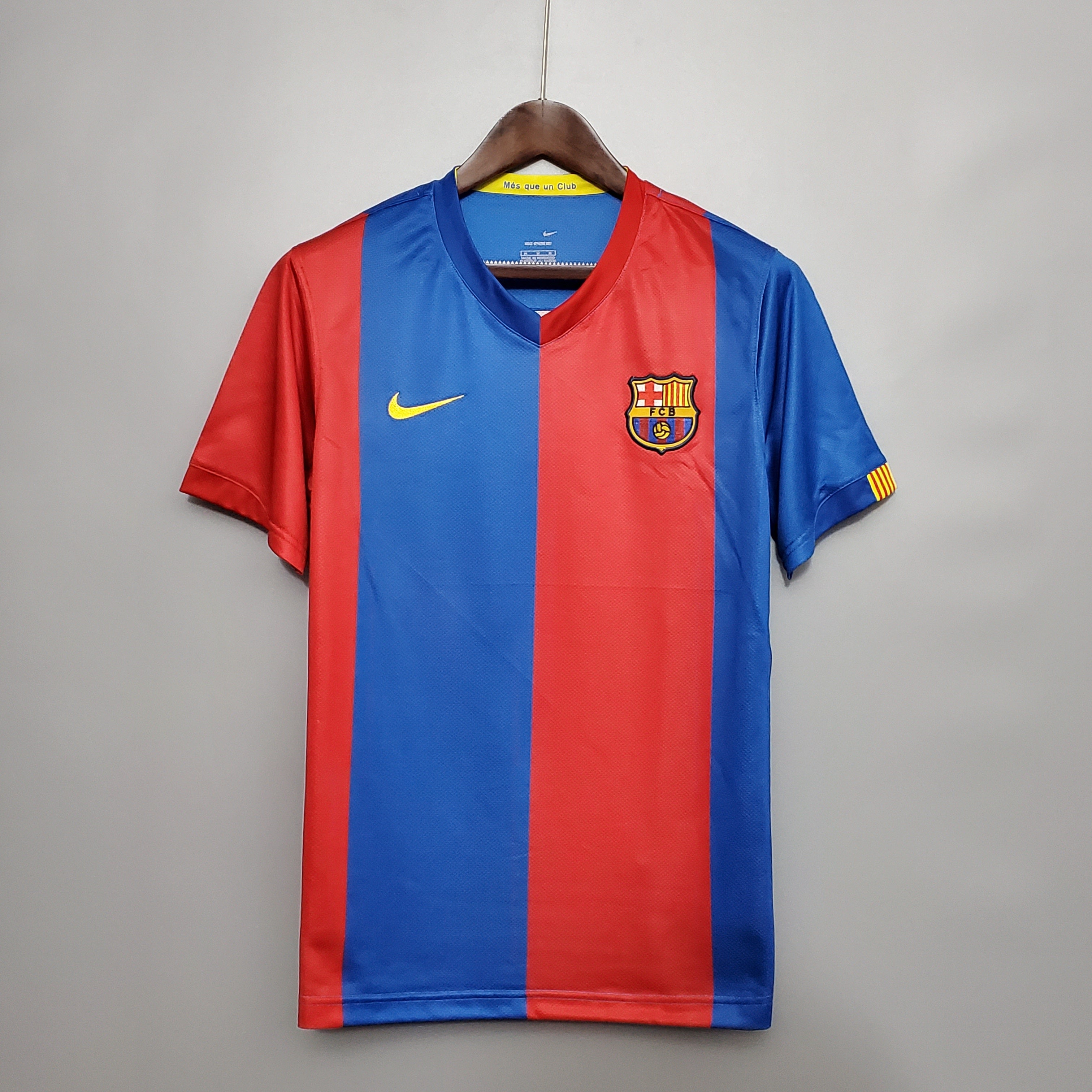 CAMISA RETRÔ BARCELONA HOME 06/07