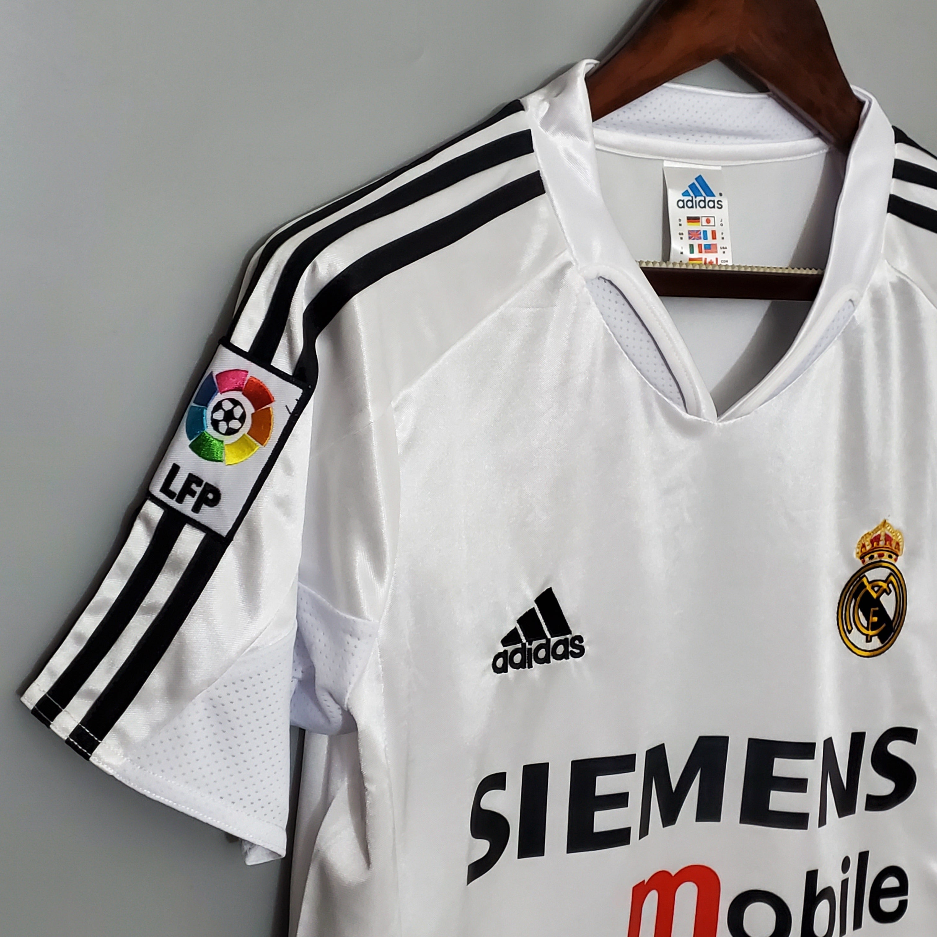 CAMISA RETRÔ REAL MADRID HOME 04/05